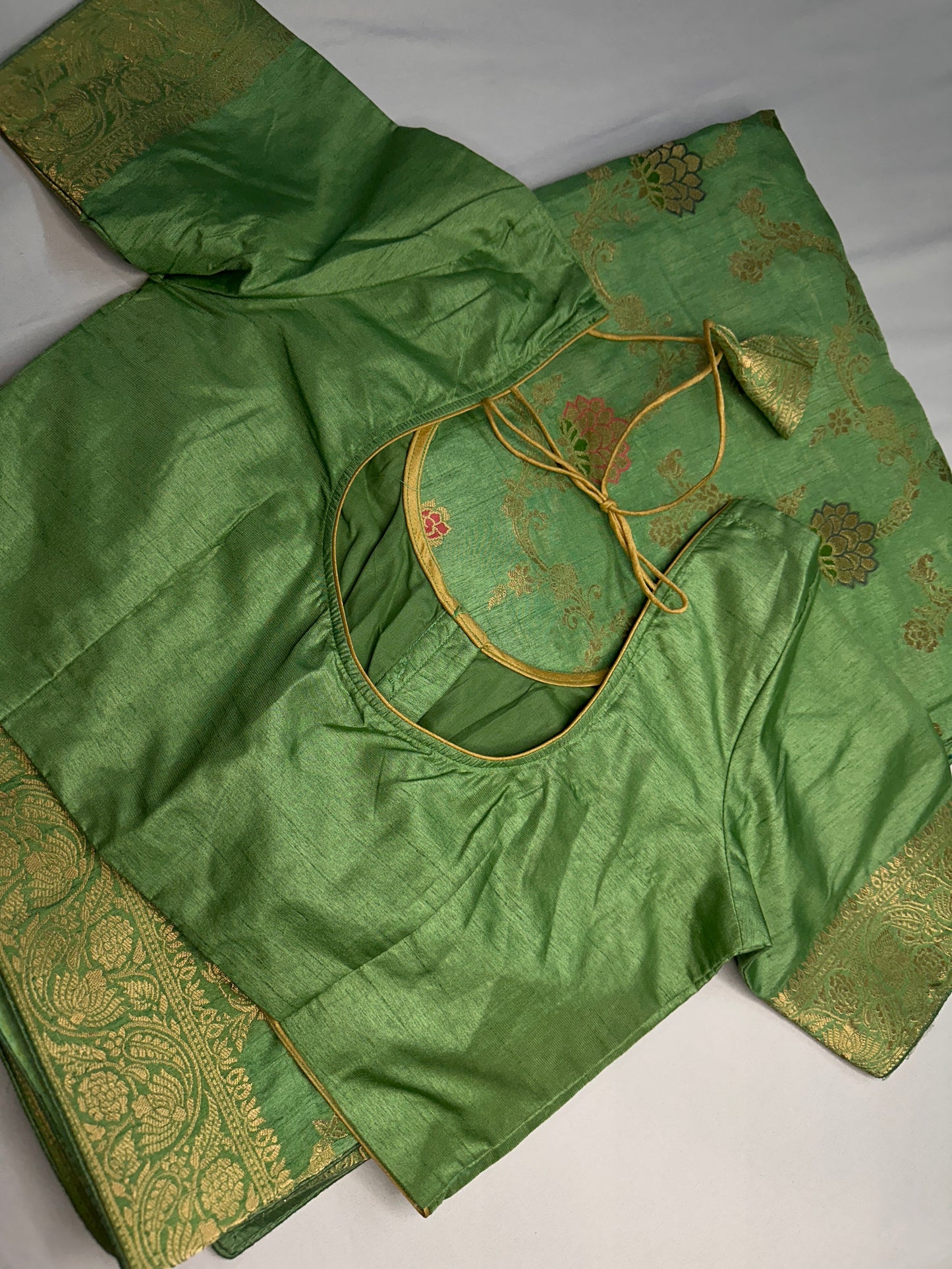 Munga Silk Green Saree