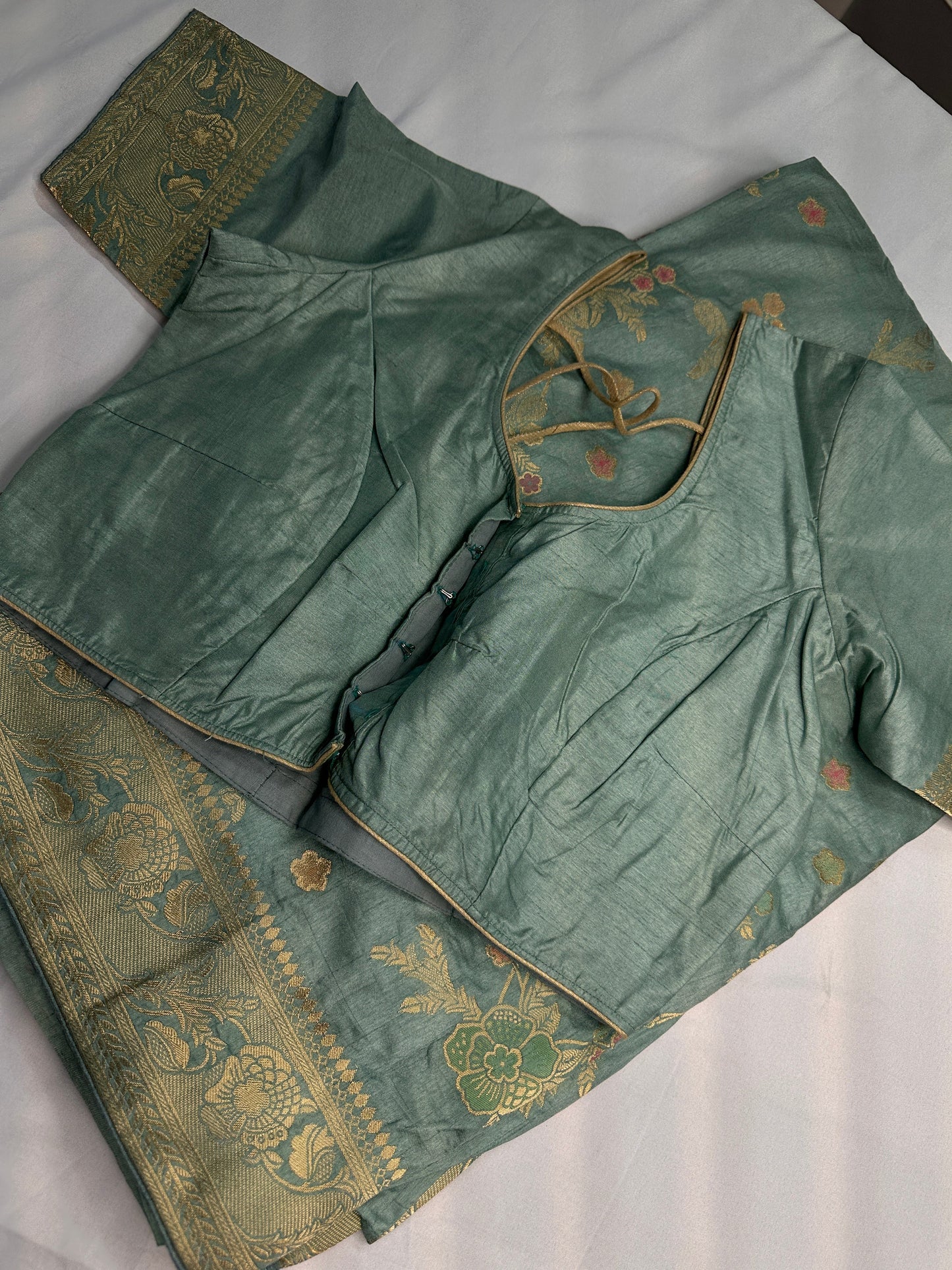 Munga Silk Teal Blue Saree