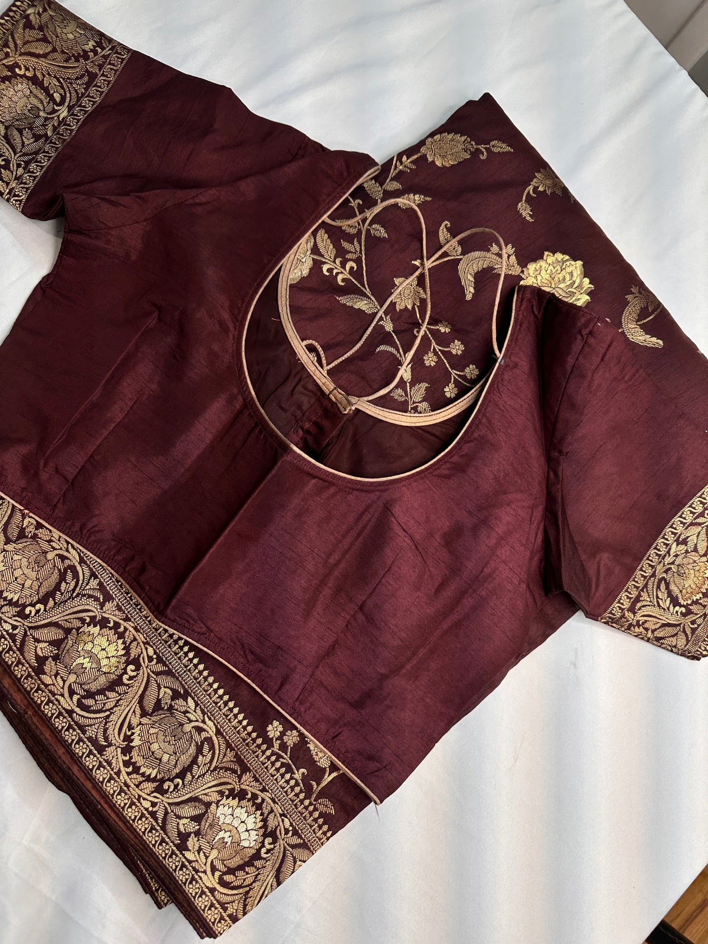 Munga Silk Brown Zari Weaving Saree