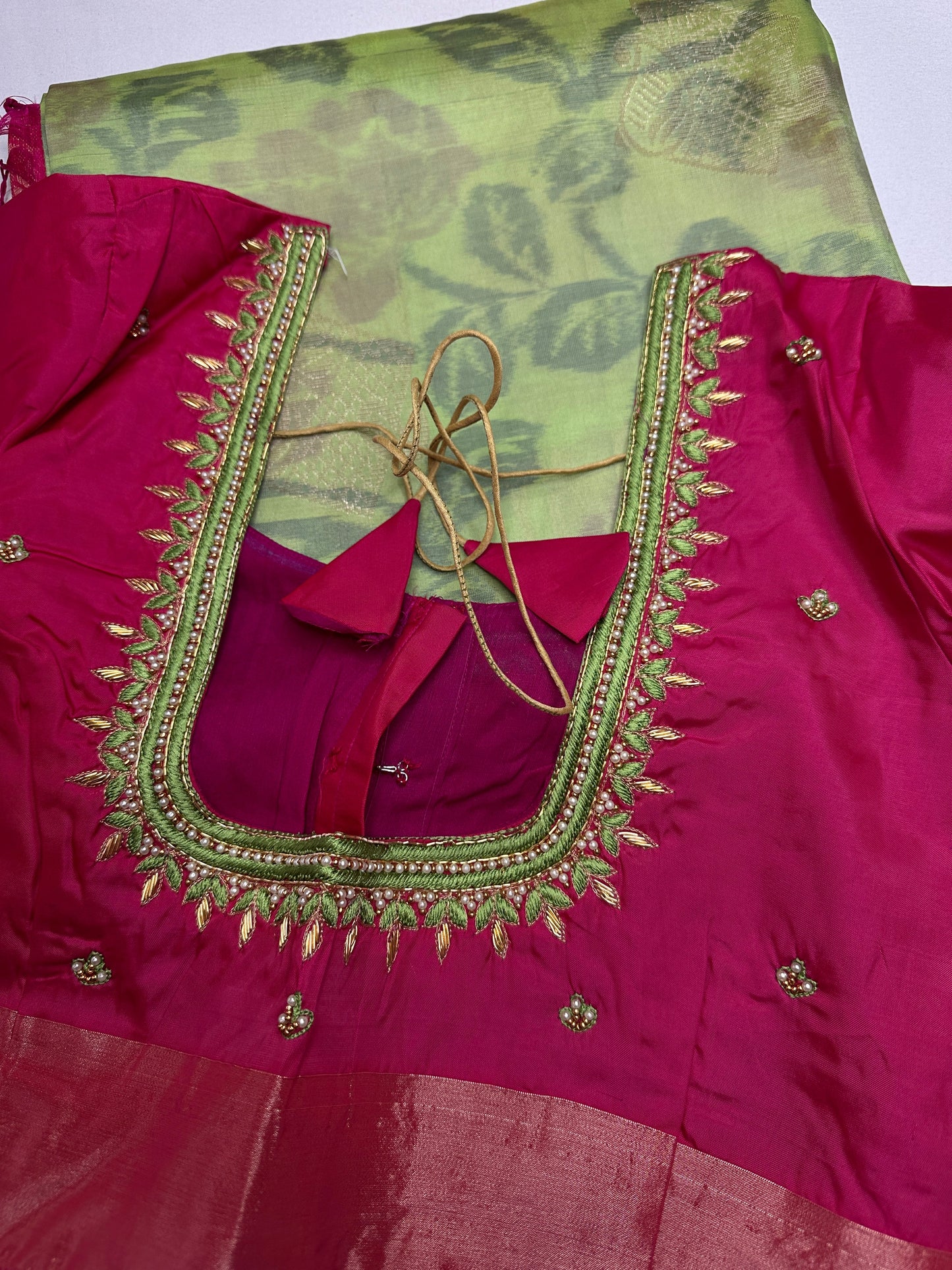 Green Pink Semi Uppada Silk Butta Saree