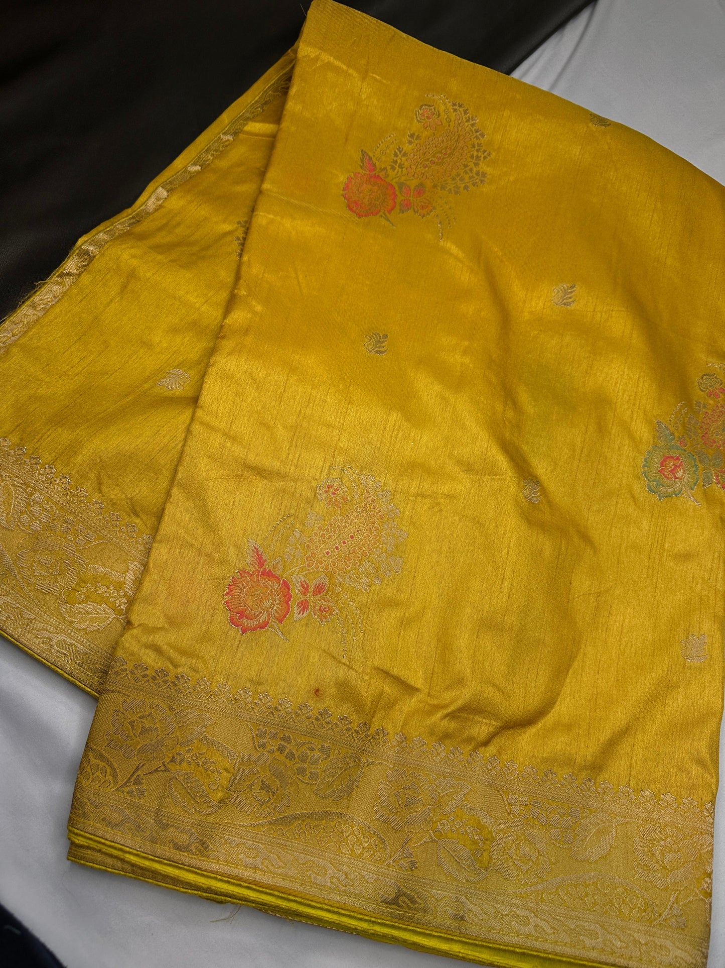 Banarsi Munga Silk Yellow Saree