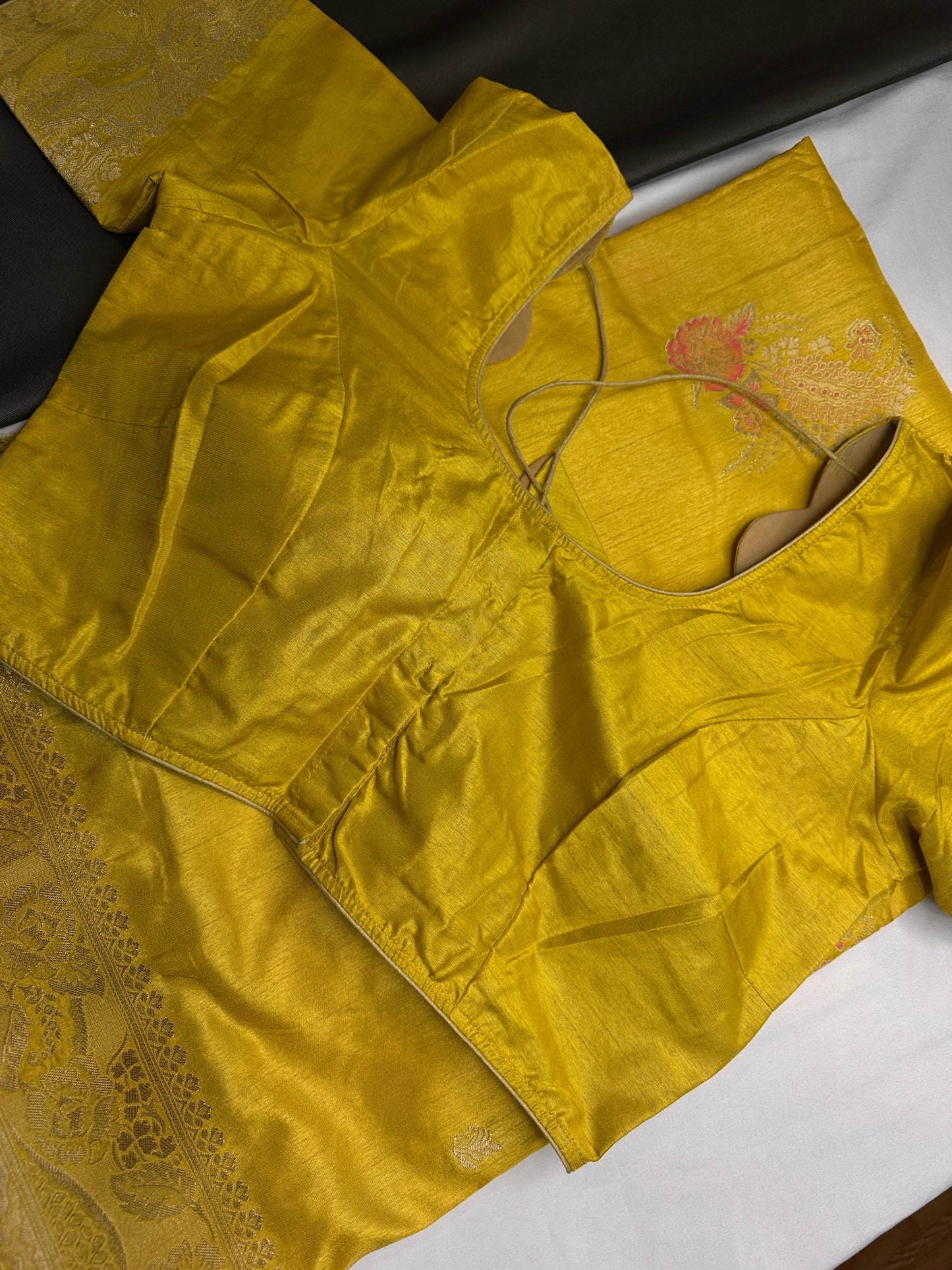 Banarsi Munga Silk Yellow Saree