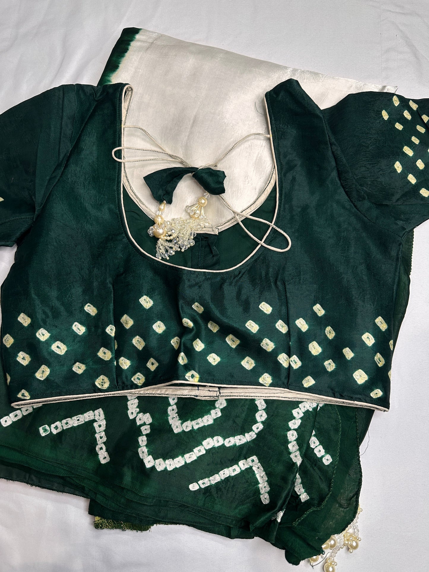 Bandhani Bhandej Half and Half White Green modal Silk Saree