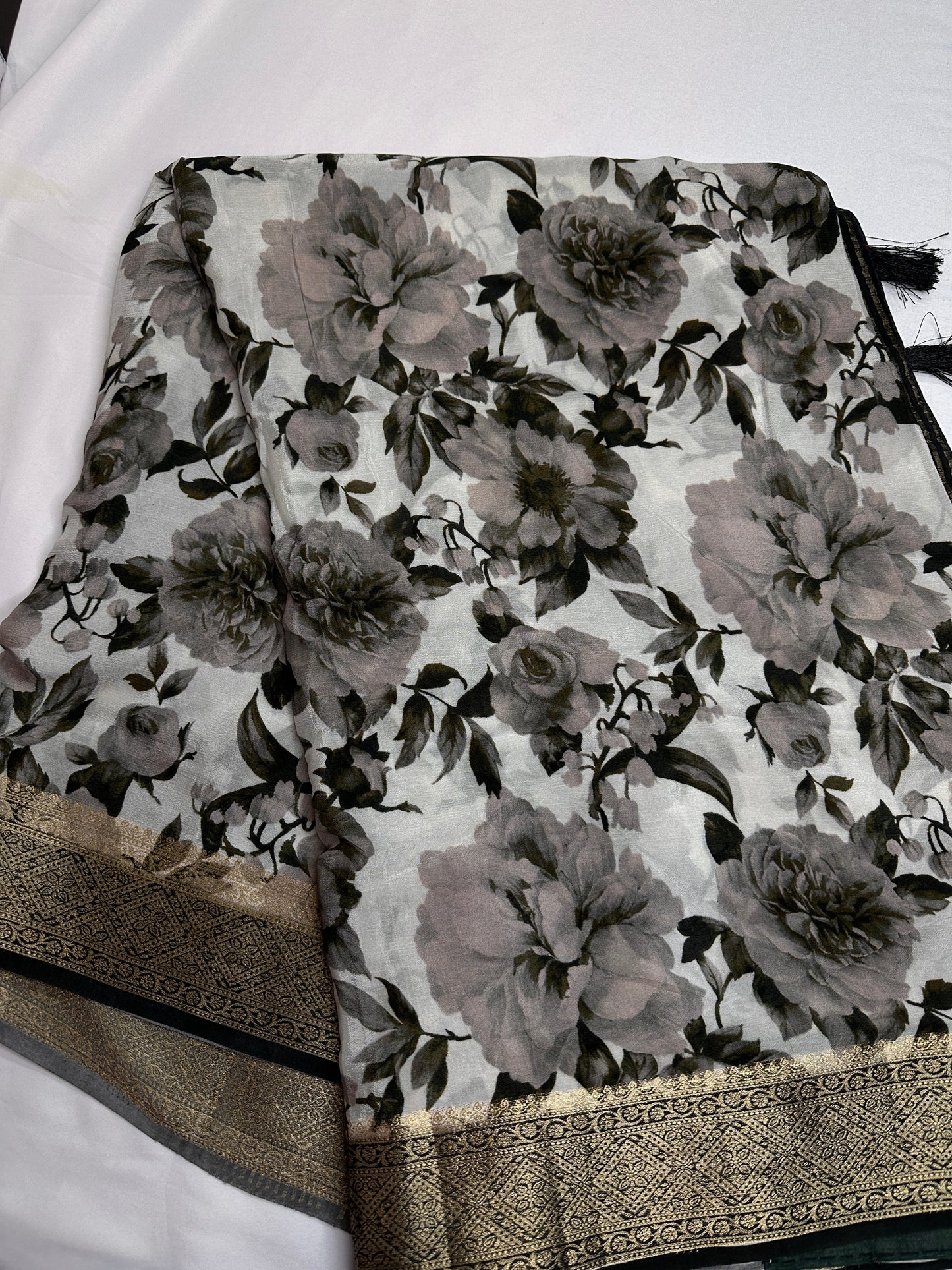 Floral Pure Chiffon Green Grey Saree