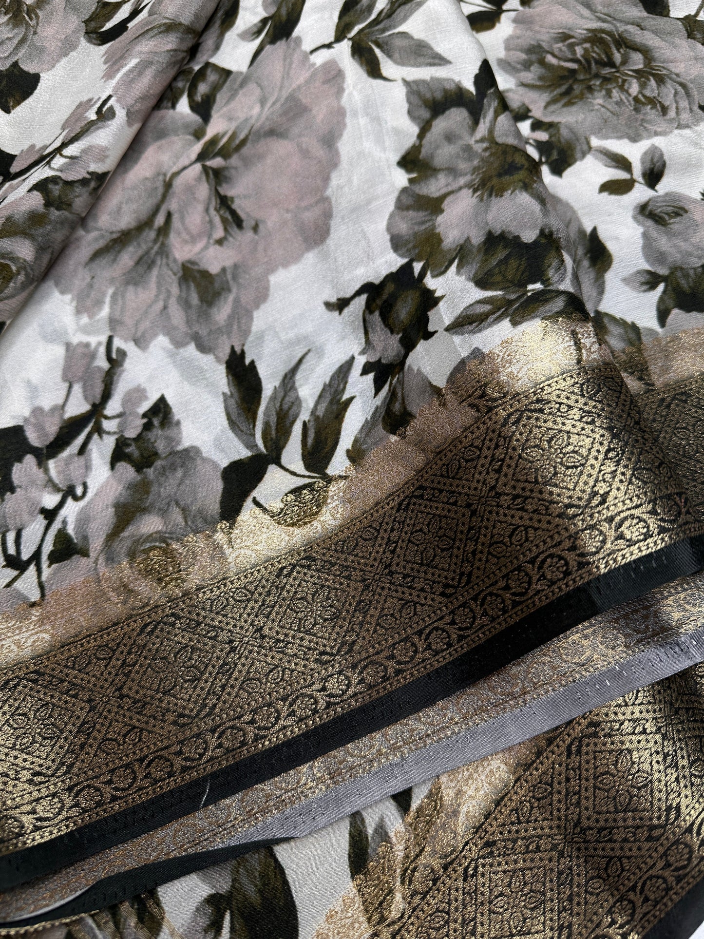 Floral Pure Chiffon Green Grey Saree