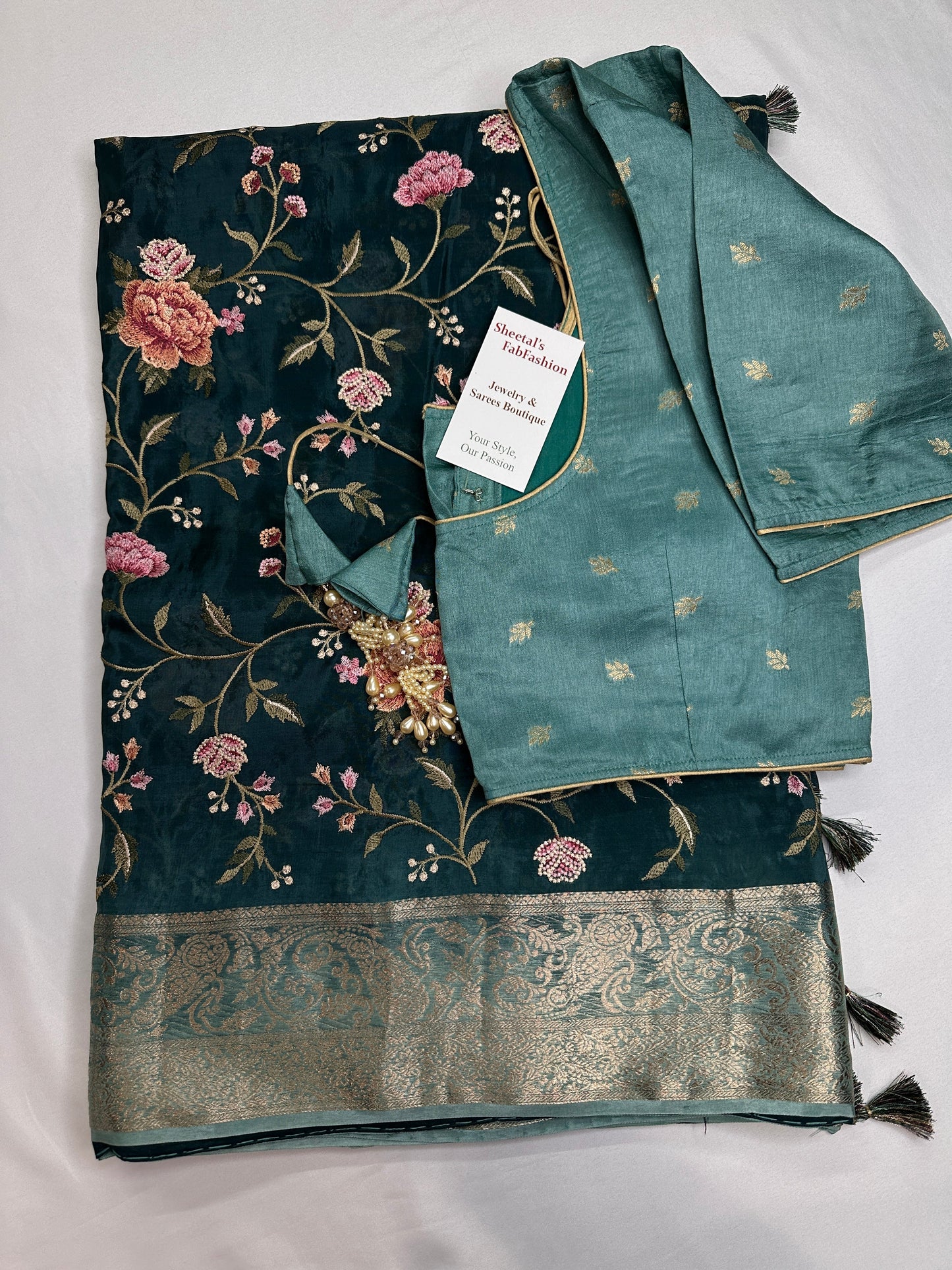 Floral Embroidery Crepe Tissue Saree