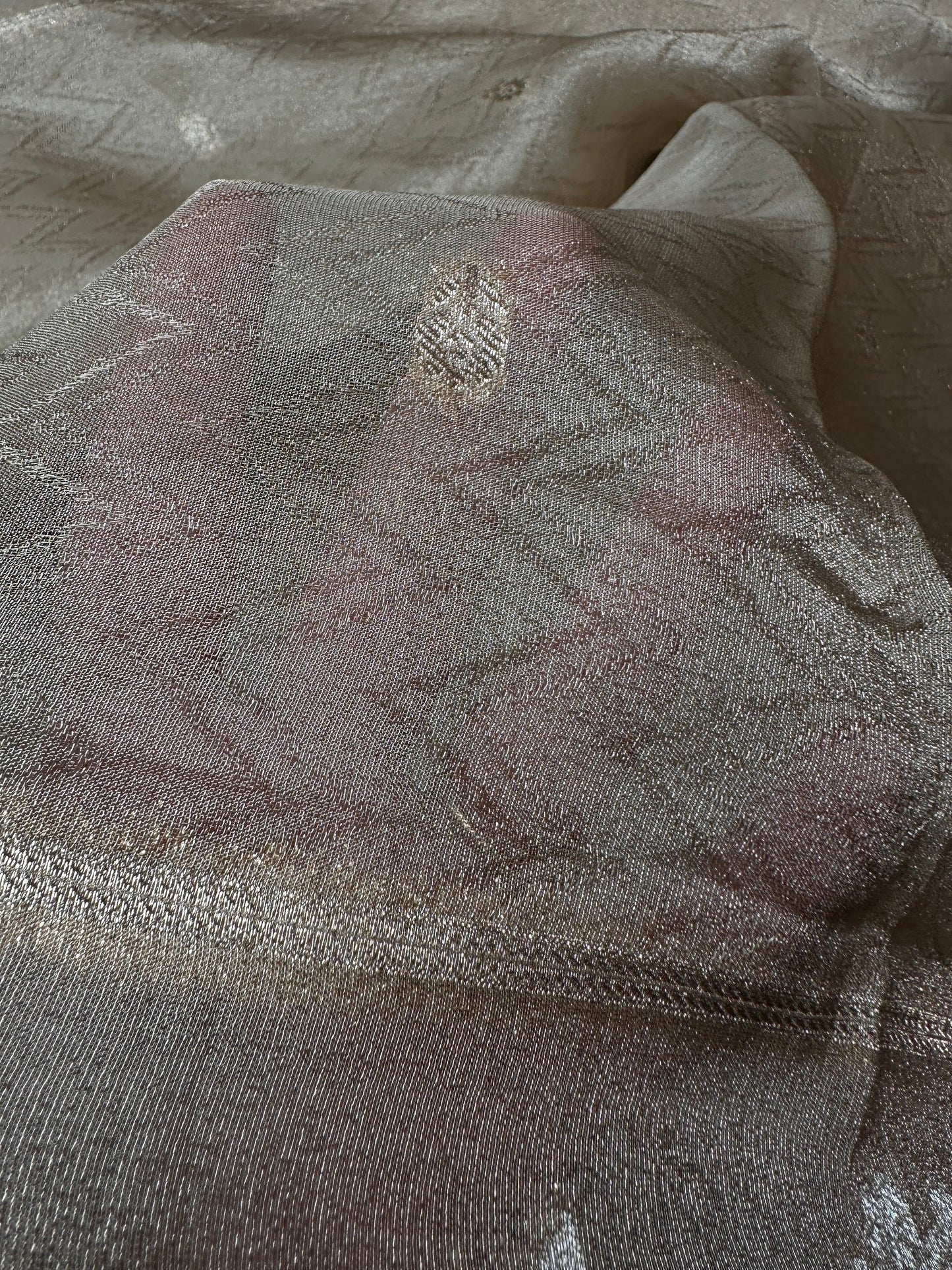 Banarsi Tissue Georgettte Gold Saree