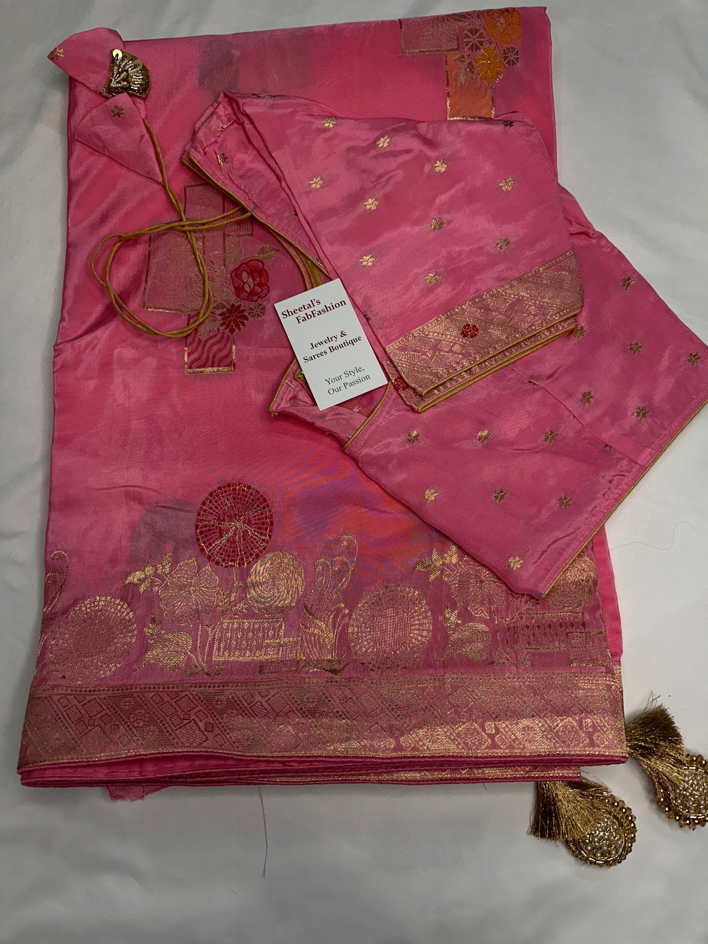 Pink Banarsi Crepe Floral  Weaving Saree