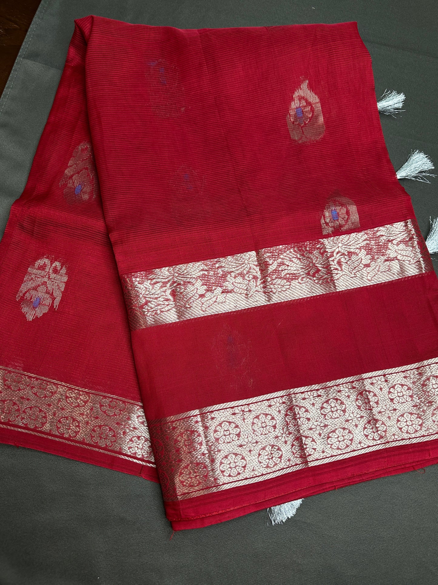 Red Mangalgiri Pure Silk Handloom Saree