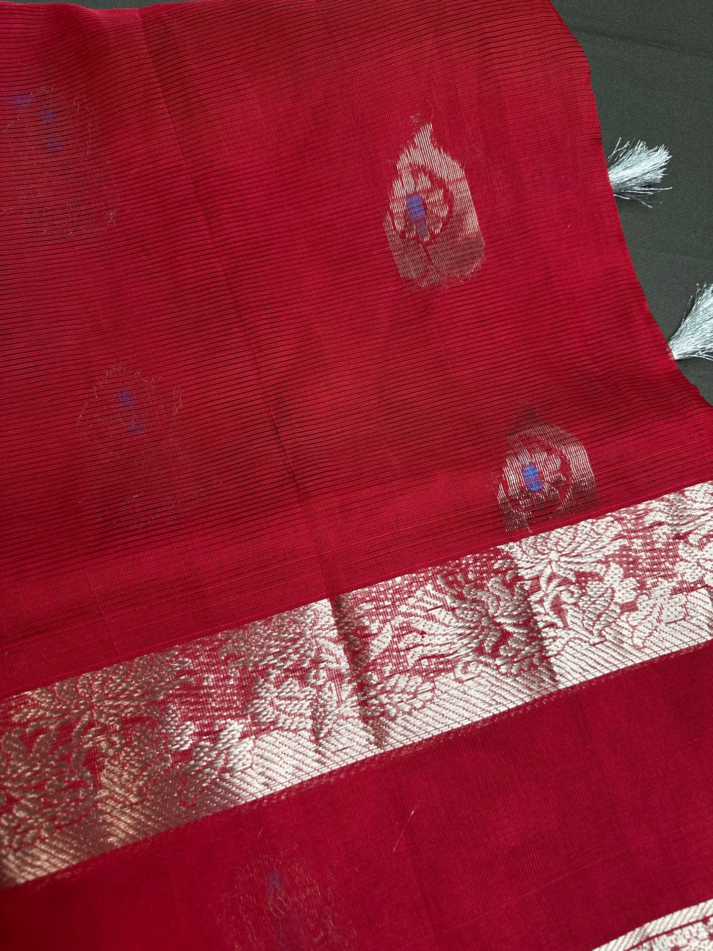Red Mangalgiri Pure Silk Handloom Saree