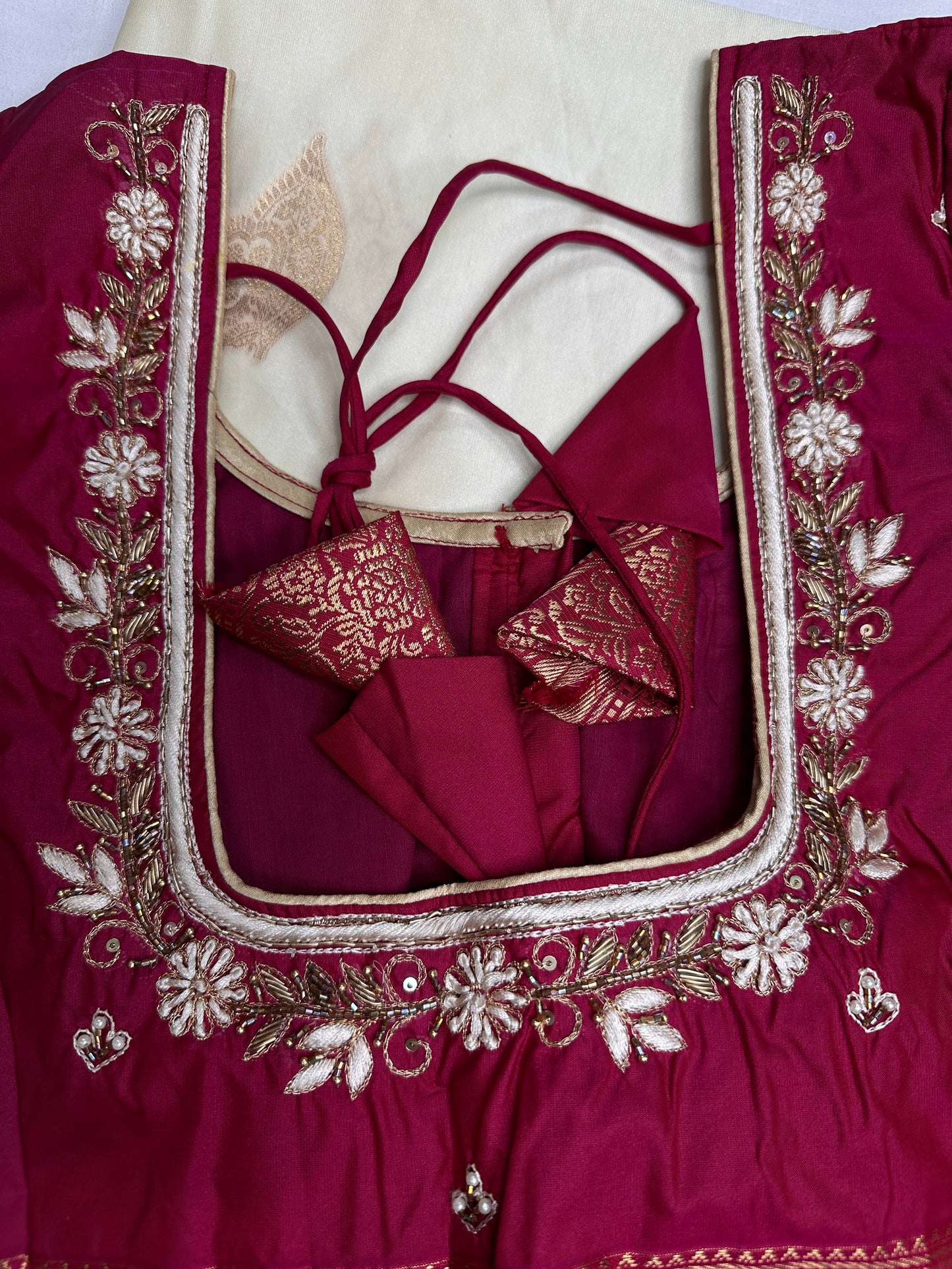 Cream Pink Semi Kanchi Silk  Saree