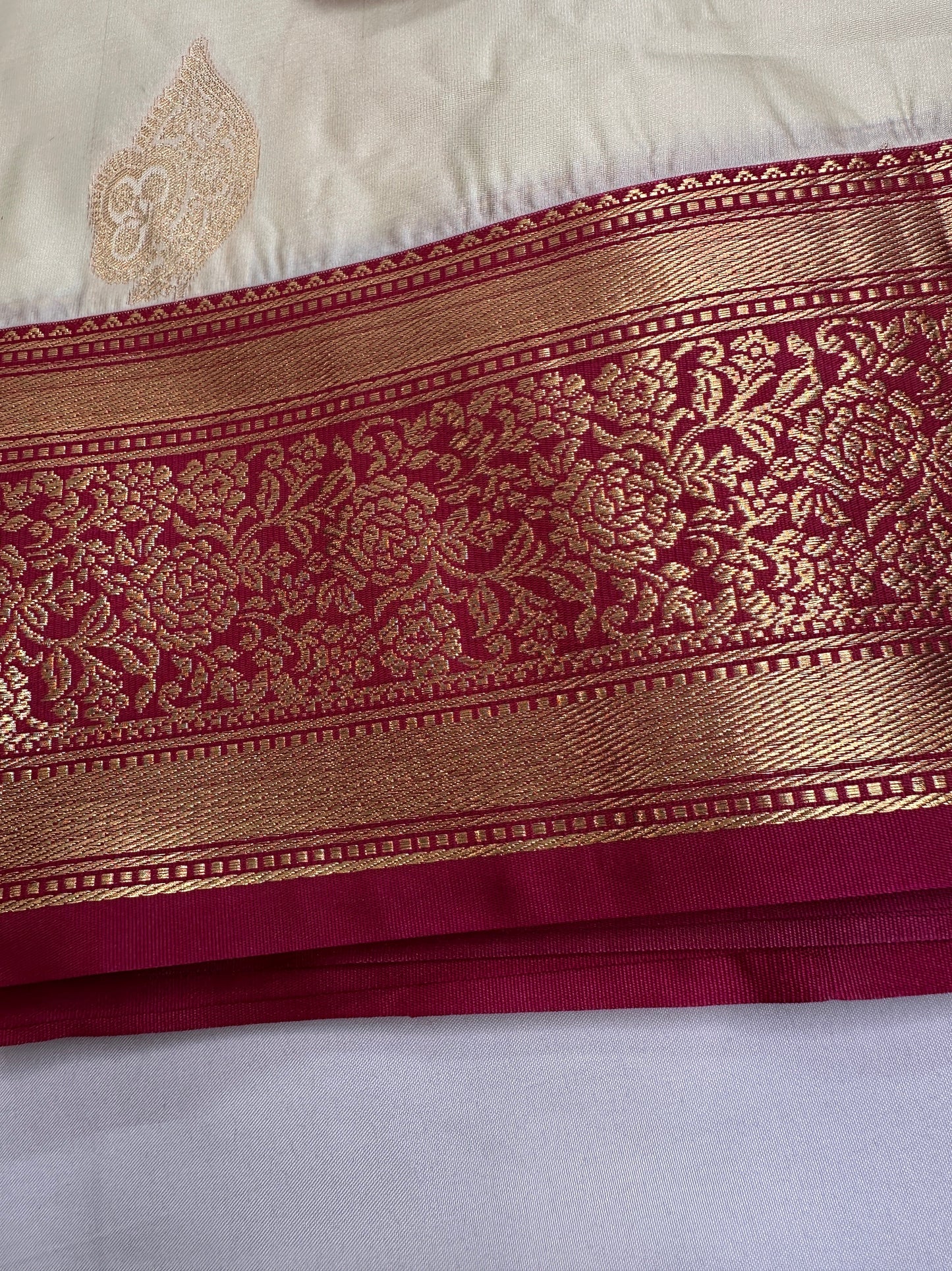 Cream Pink Semi Kanchi Silk  Saree