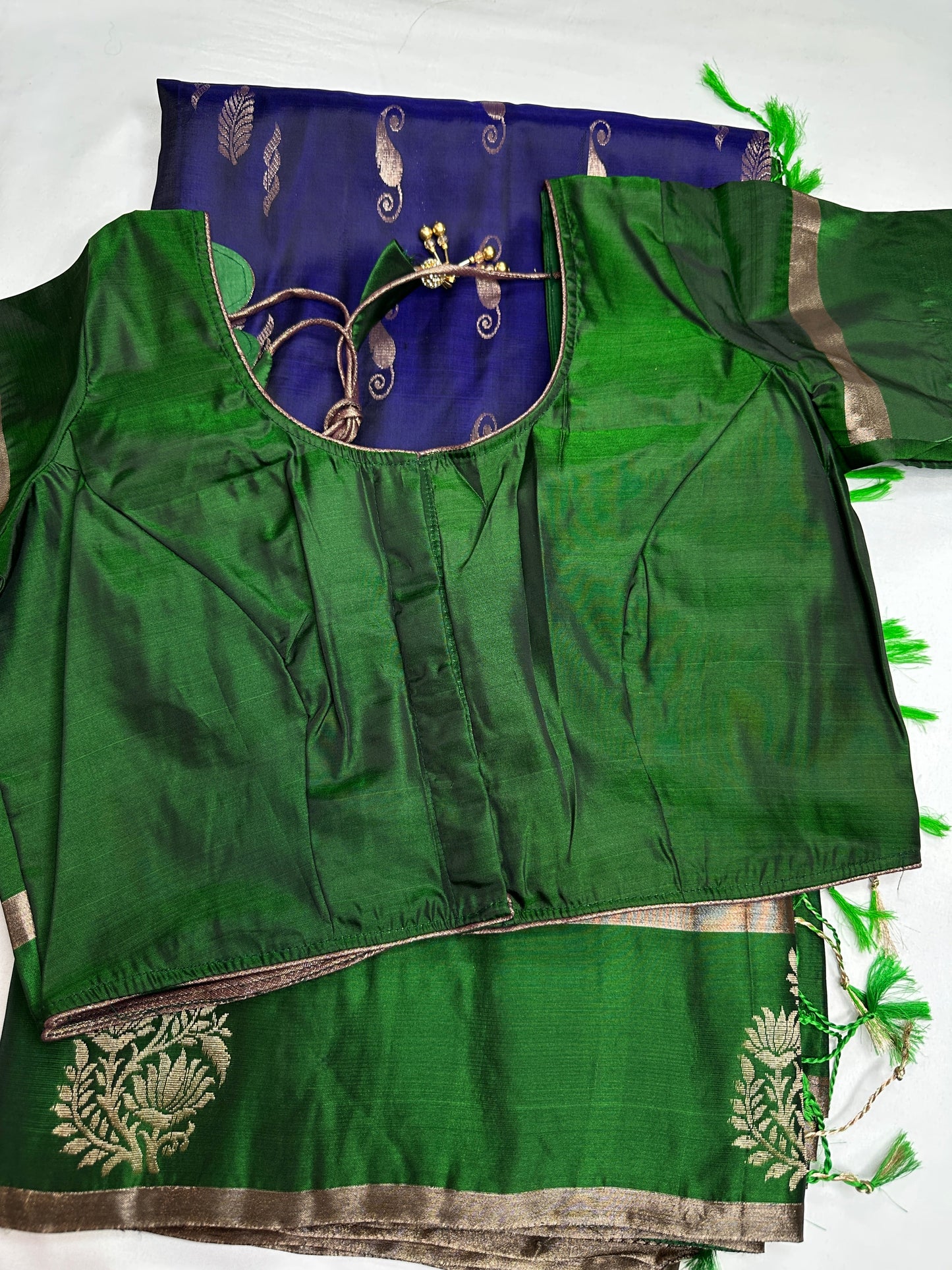 Blue Green Light Weight Kanchi Soft Silk  Saree