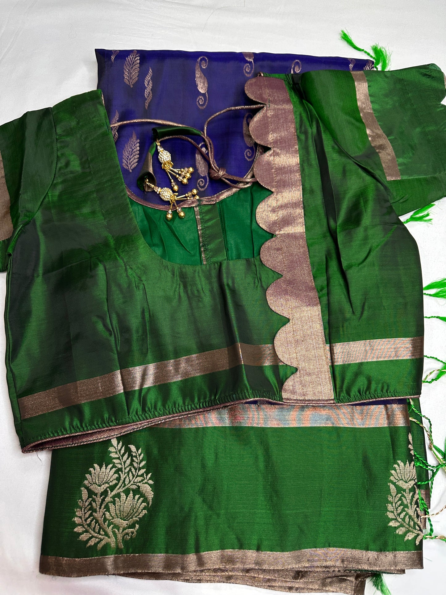 Blue Green Light Weight Kanchi Soft Silk  Saree