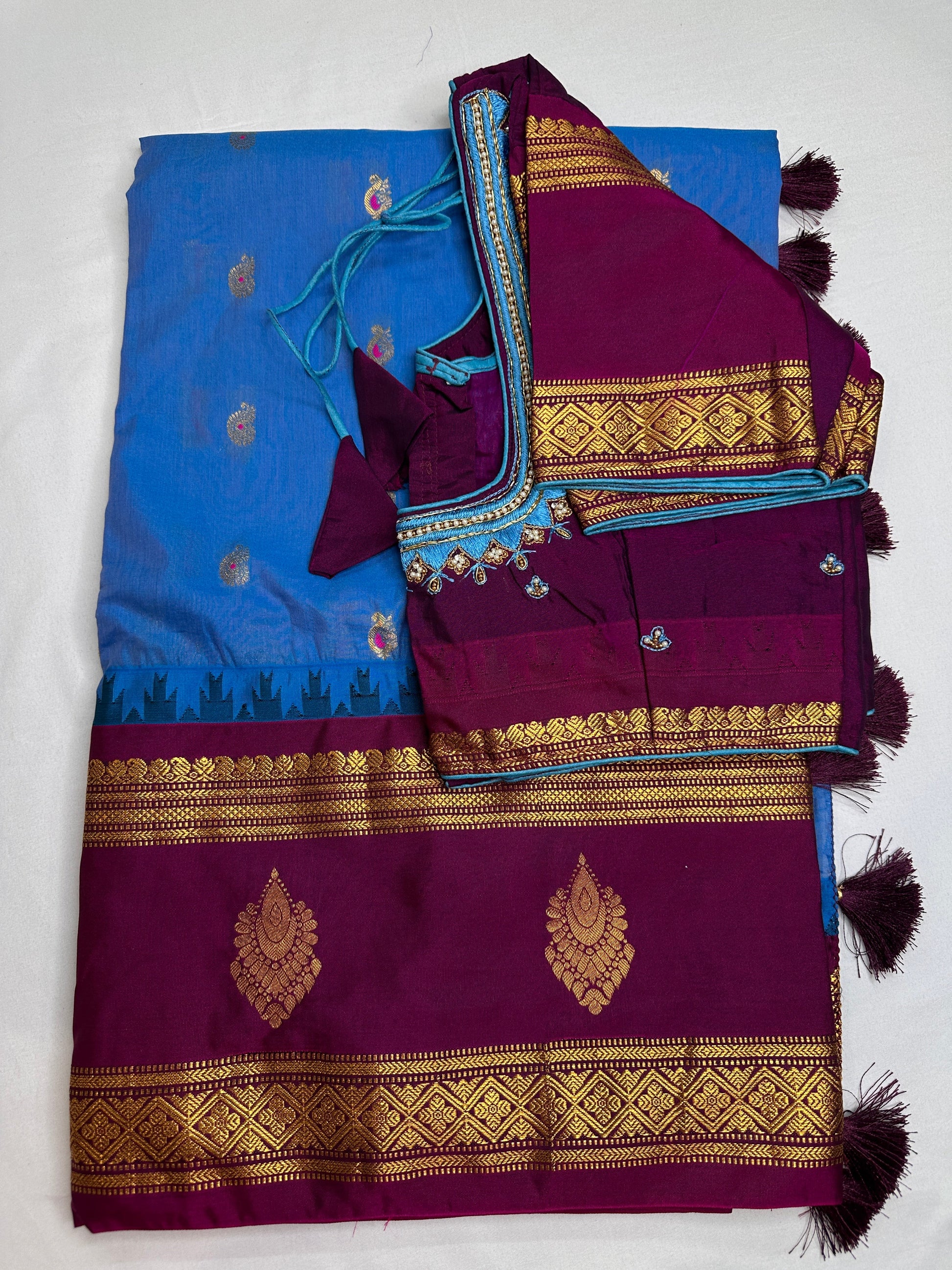 Blue Magenta Semi Gadwal Saree
