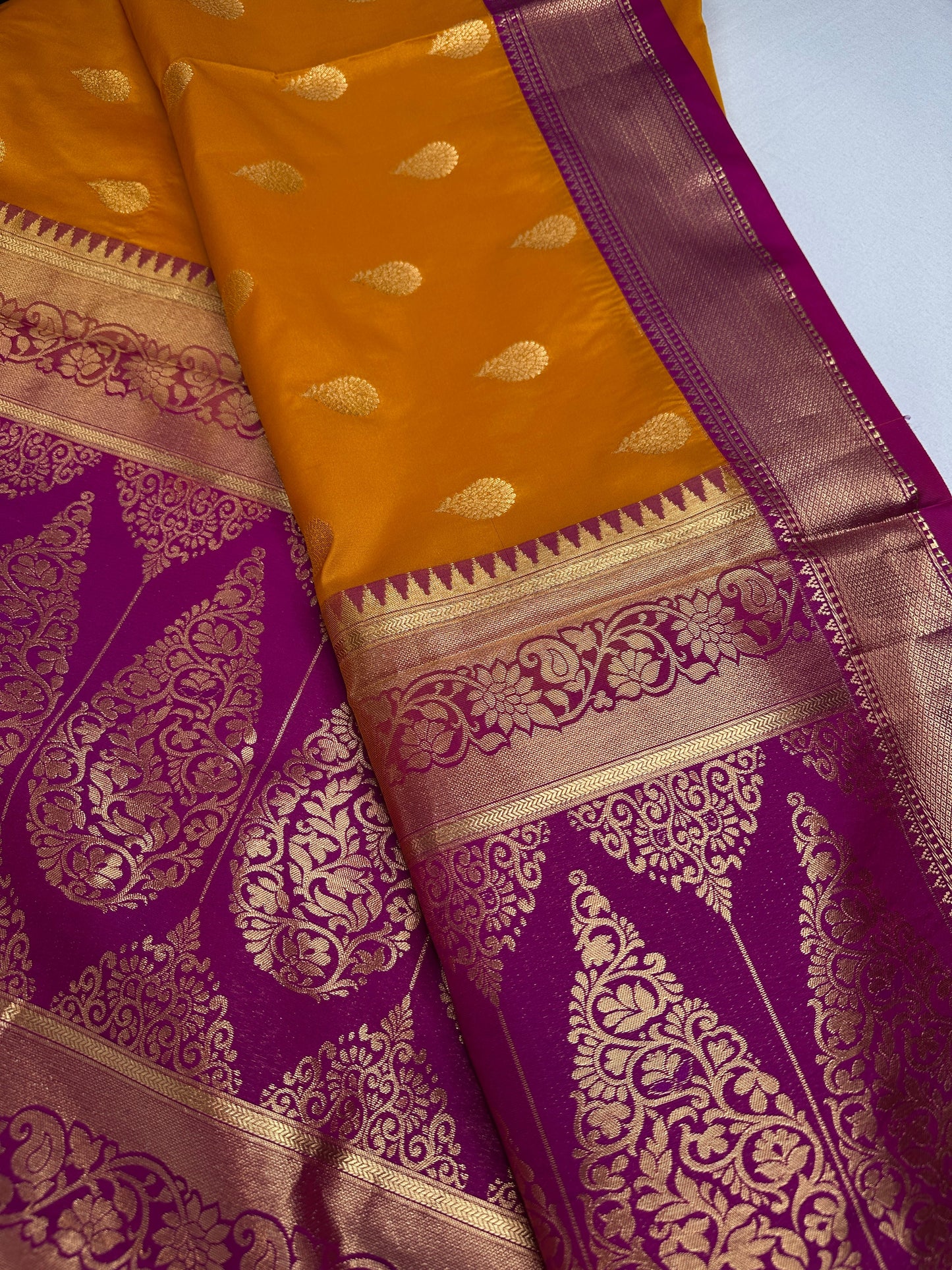 yellow Traditional Semi Gadwal Saree