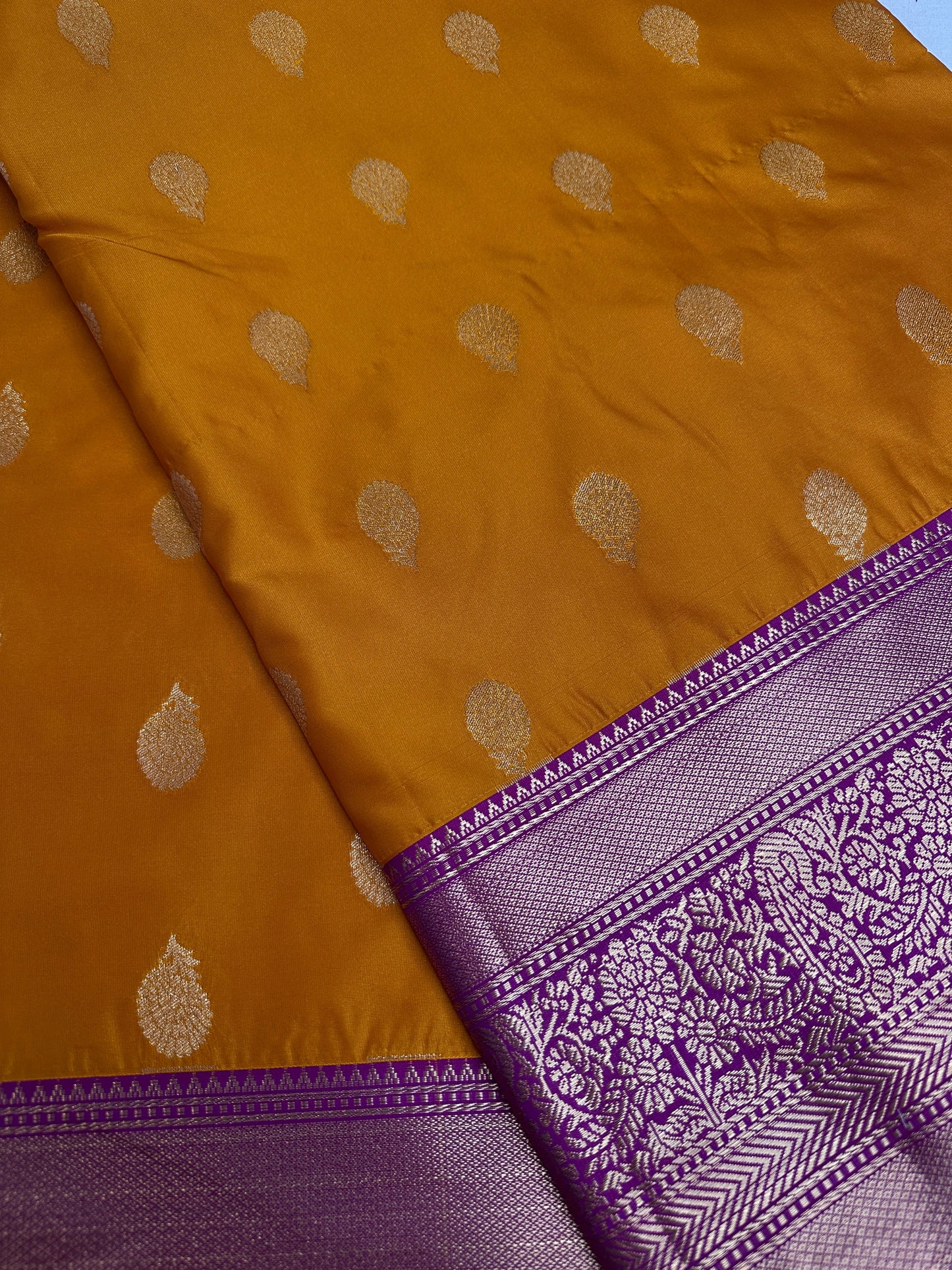 yellow Traditional Semi Gadwal Saree