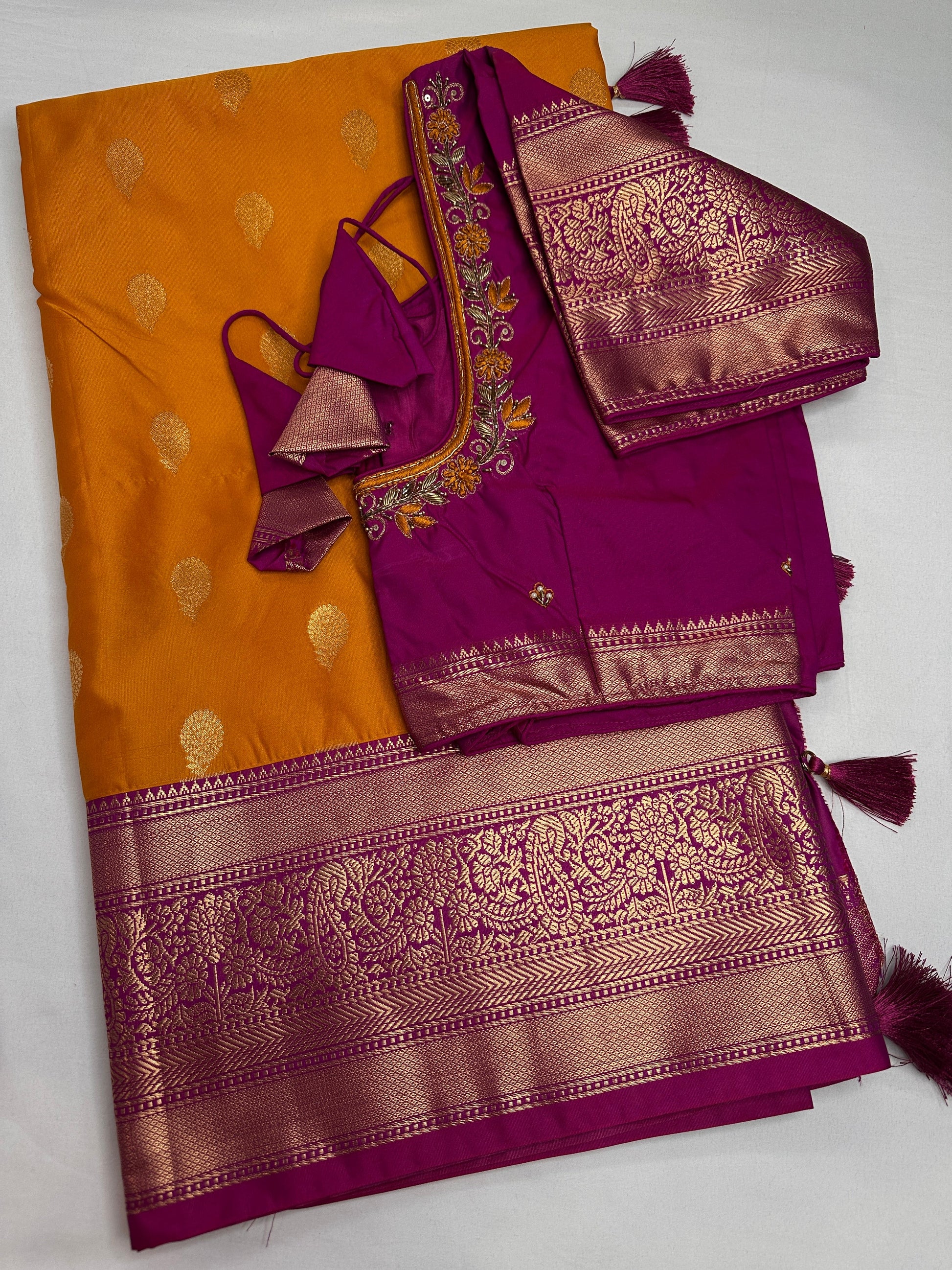 yellow Traditional Semi Gadwal Saree