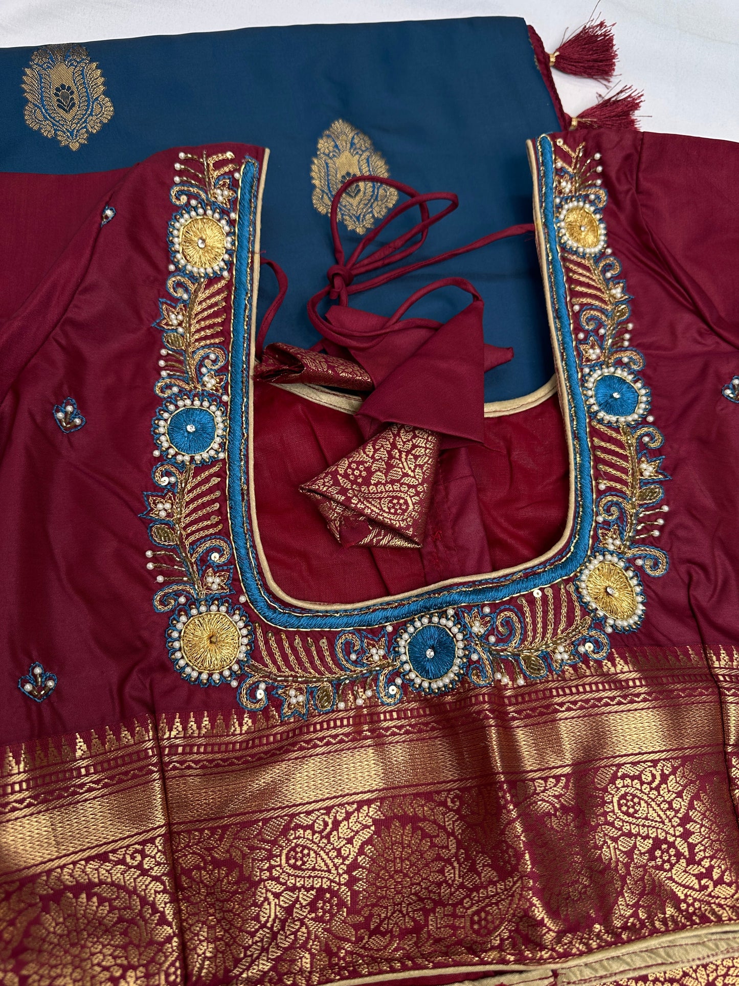 Blue Maroon Traditional Semi Gadwal Saree