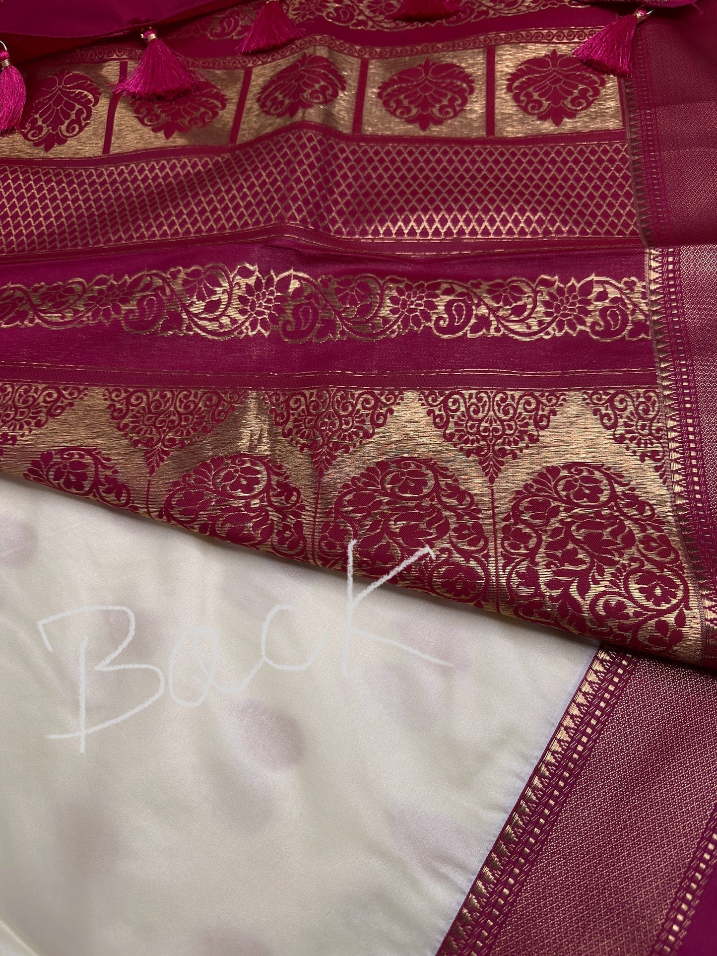 Cream Pink Semi Gadwal Saree