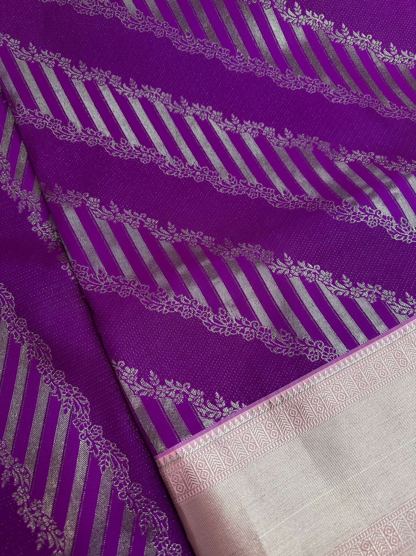 Purple Pink Brocade Semi Kanchi Silk  Saree