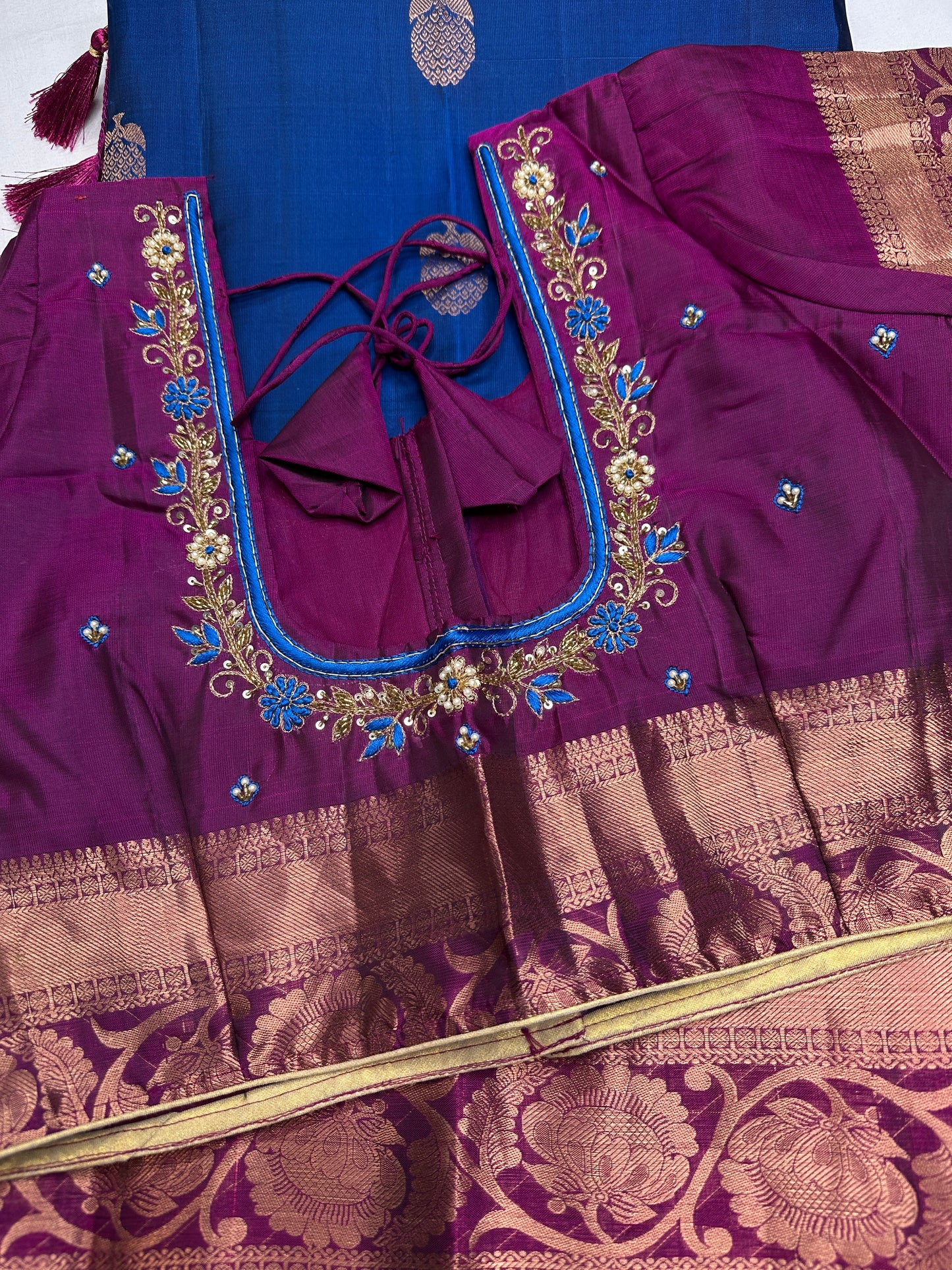 Pure kanchi Pattu Blue Pink Light Weight Silk  Saree