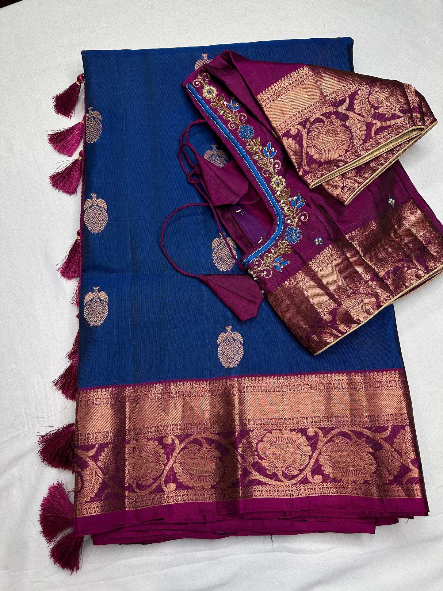 Pure kanchi Pattu Blue Pink Light Weight Silk  Saree