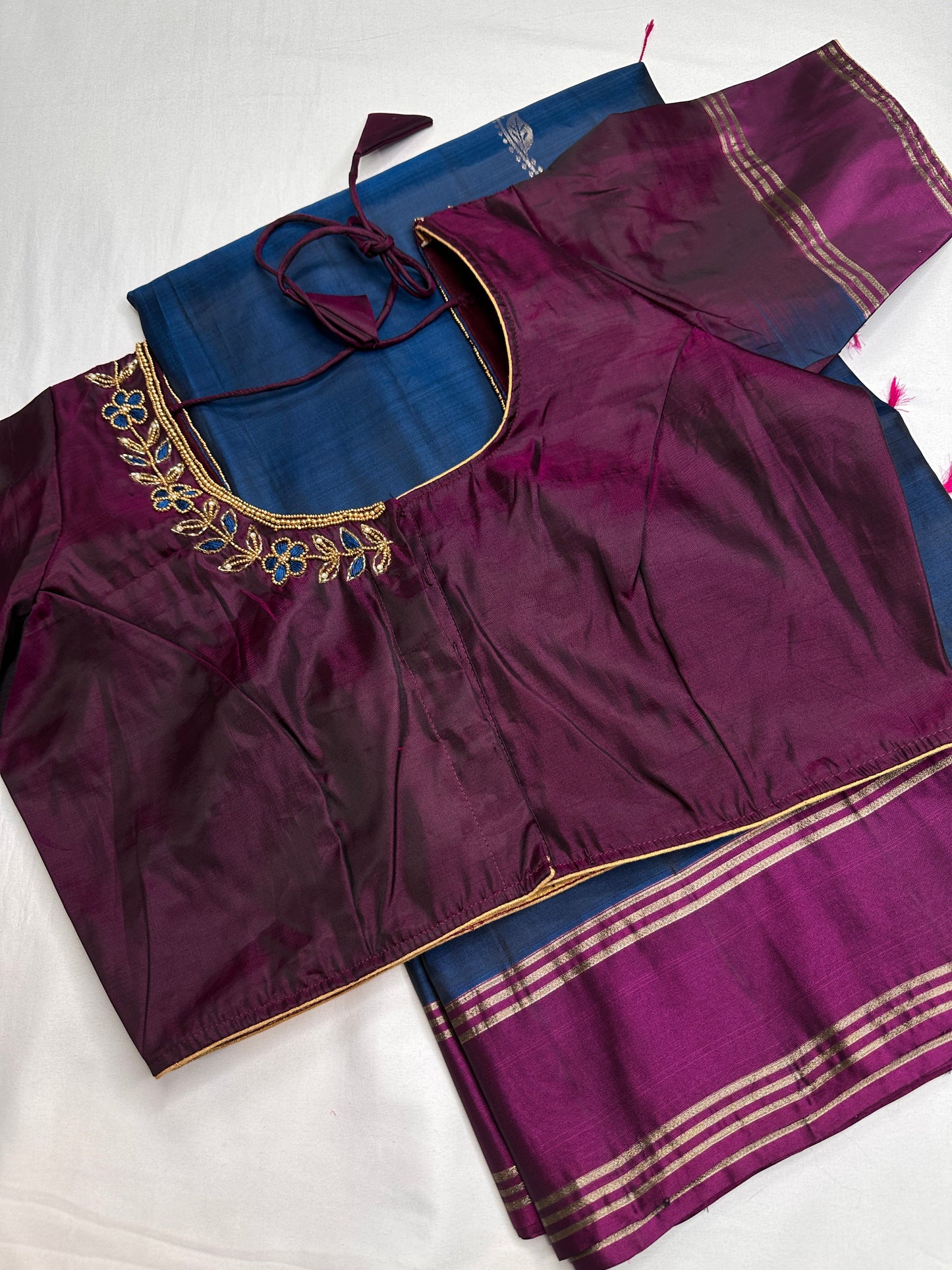 Blue Magenta Light Weight Kanchi Soft Silk  Saree