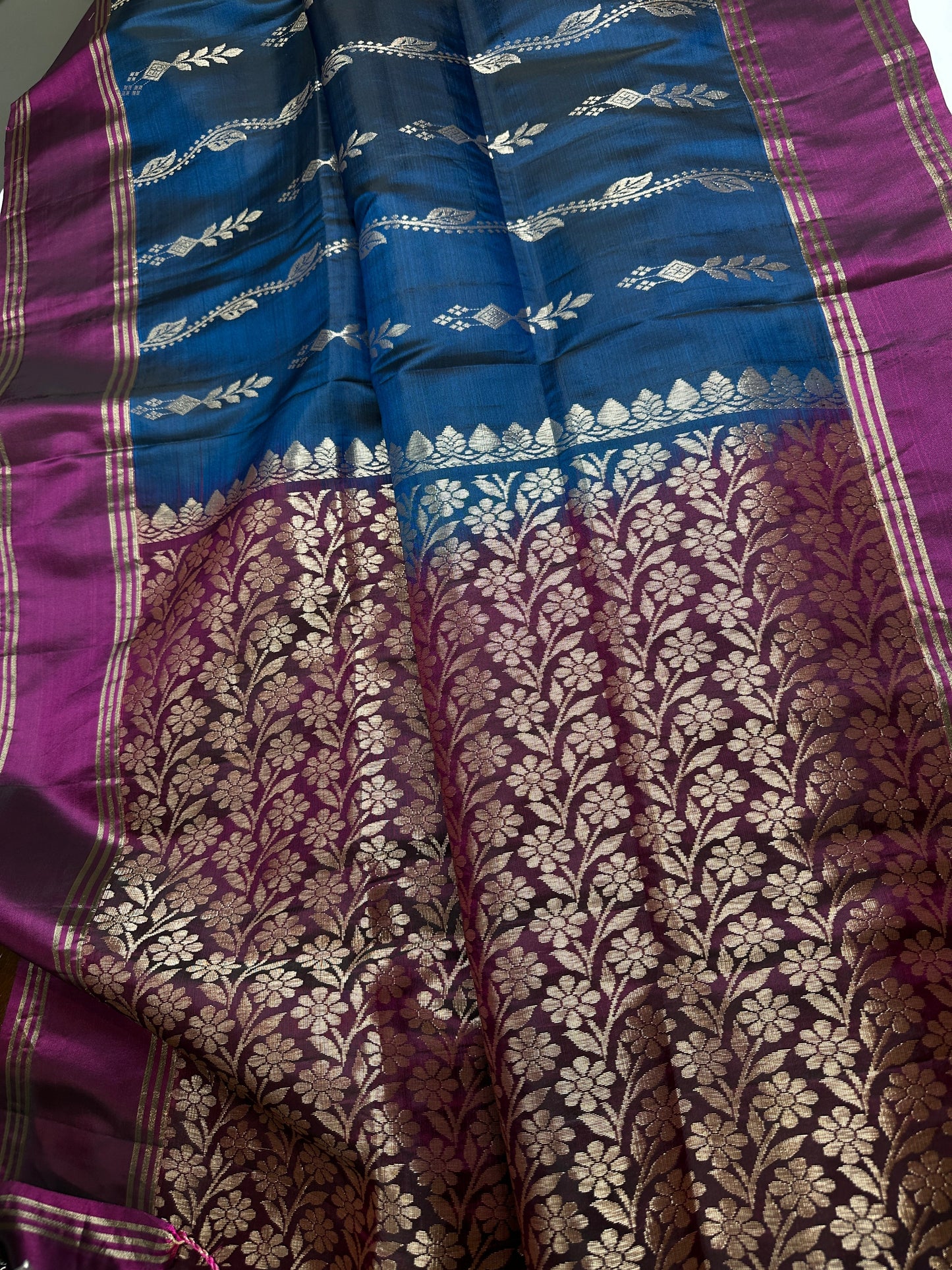 Blue Magenta Light Weight Kanchi Soft Silk  Saree