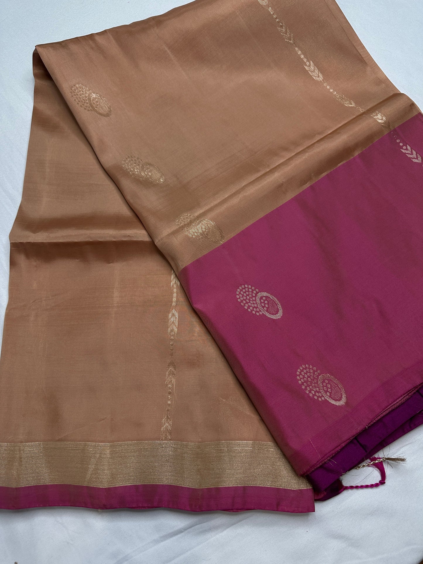 Creamish Brown Magenta Light Weight Kanchi Soft Silk  Saree