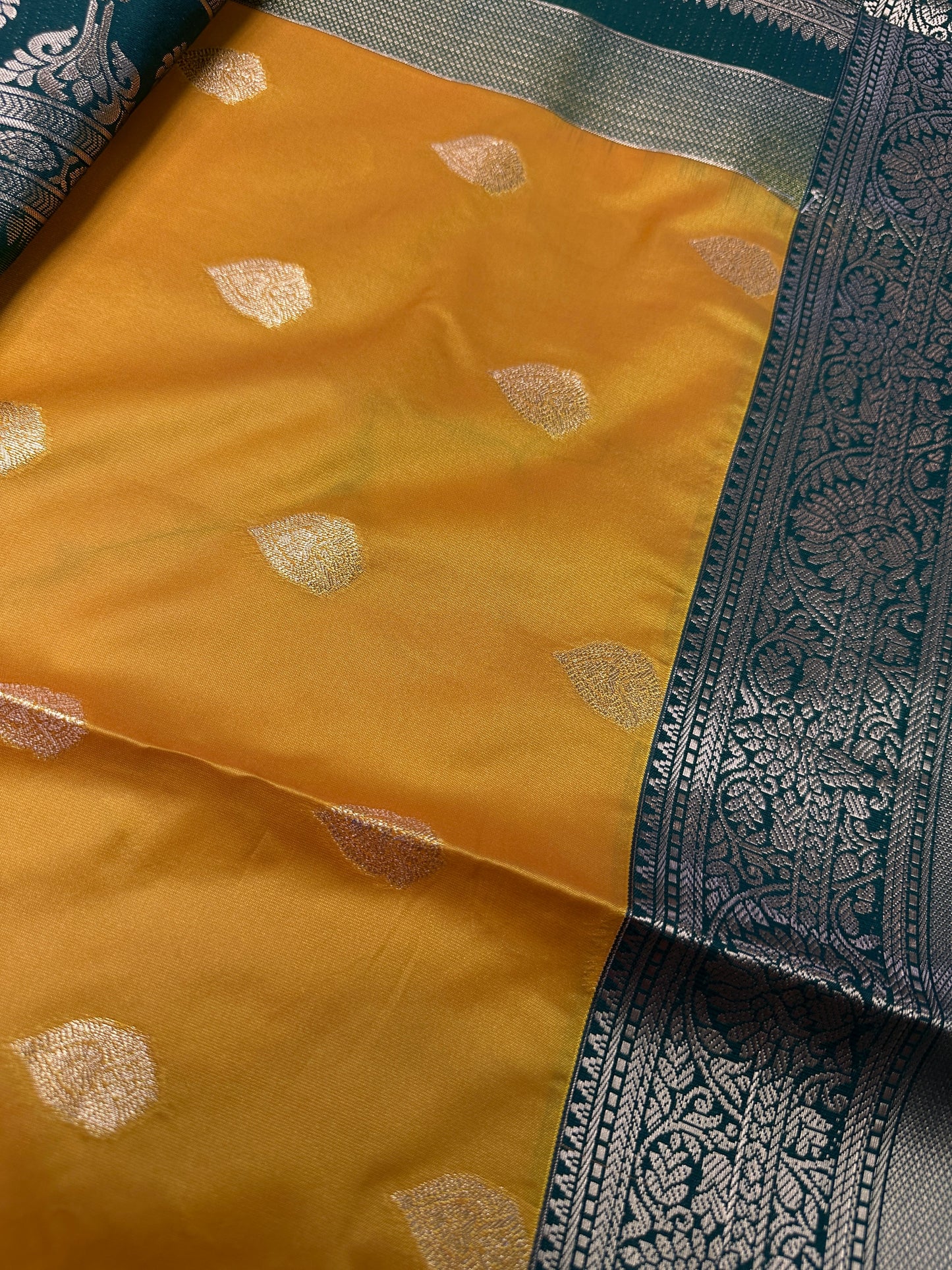 Yellow Green Traditional Semi Gadwal Saree