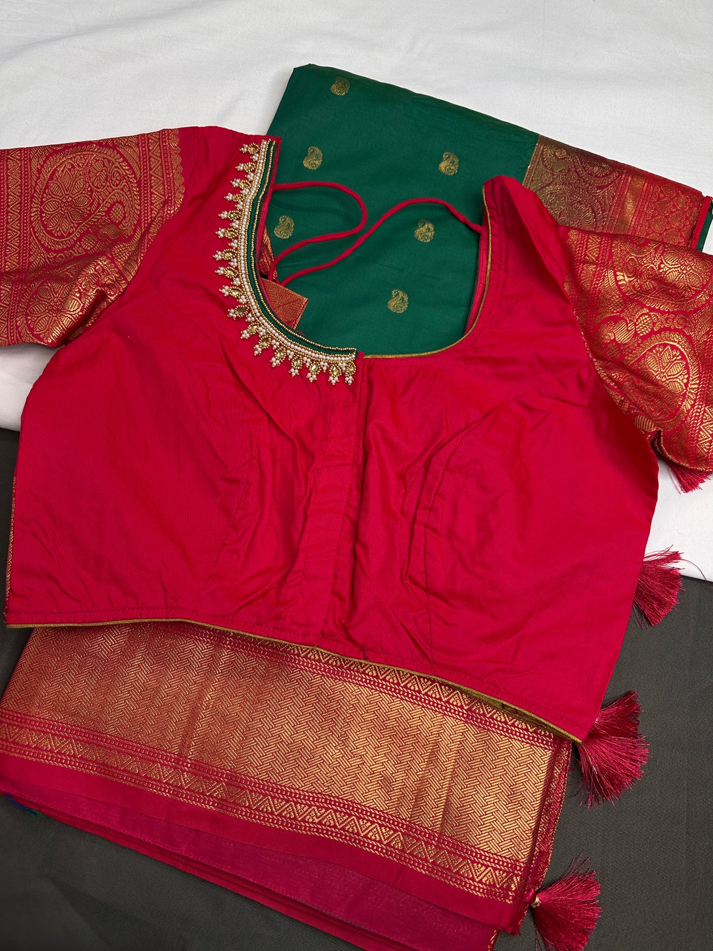 Semi Gadwal Silk Green Pink Saree