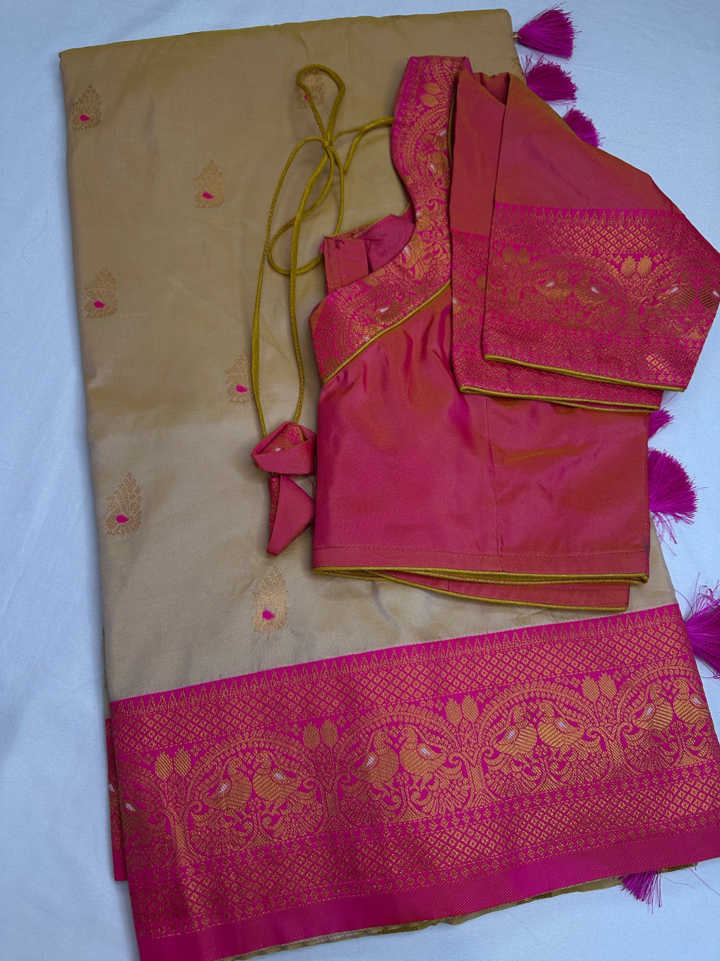 Paithani Silk Beigh Pink Saree - 