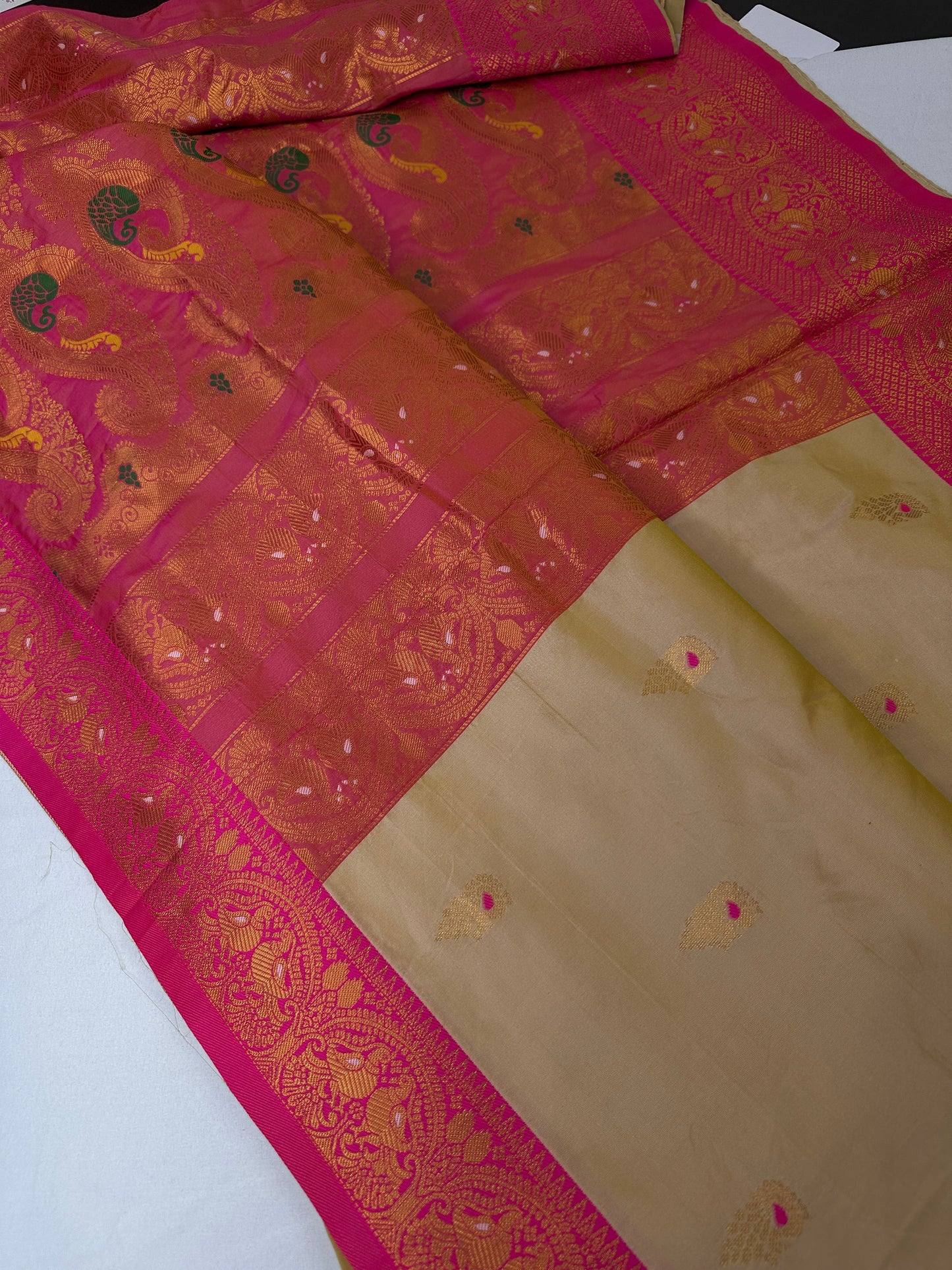 Paithani Silk Beigh Pink Saree - 