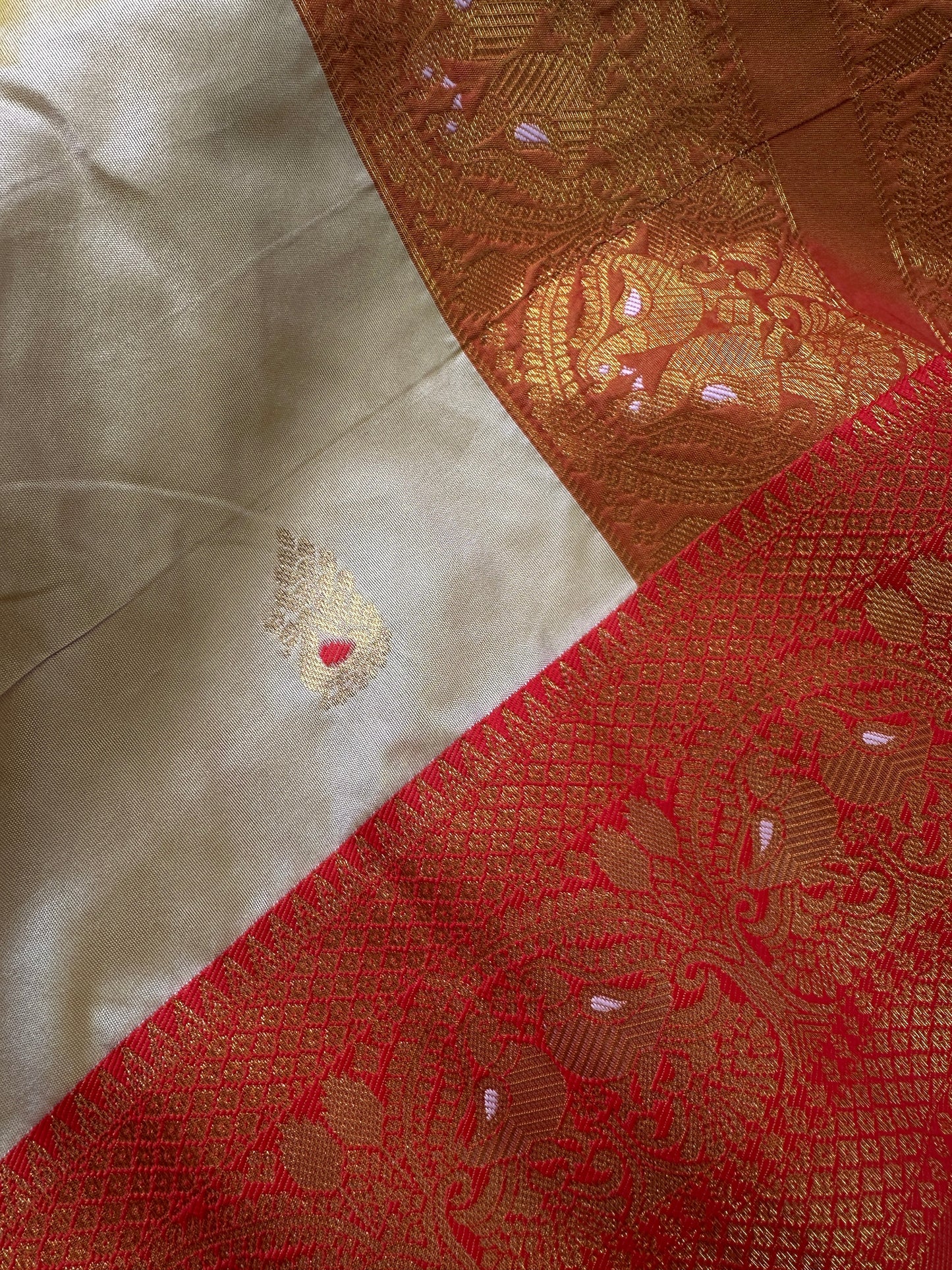 Paithani Silk Beige orange Saree - 