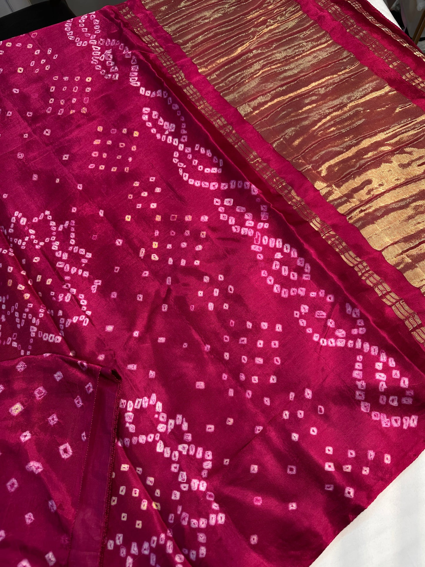 Bandhani Bhandej Pink Modal Silk Saree - 