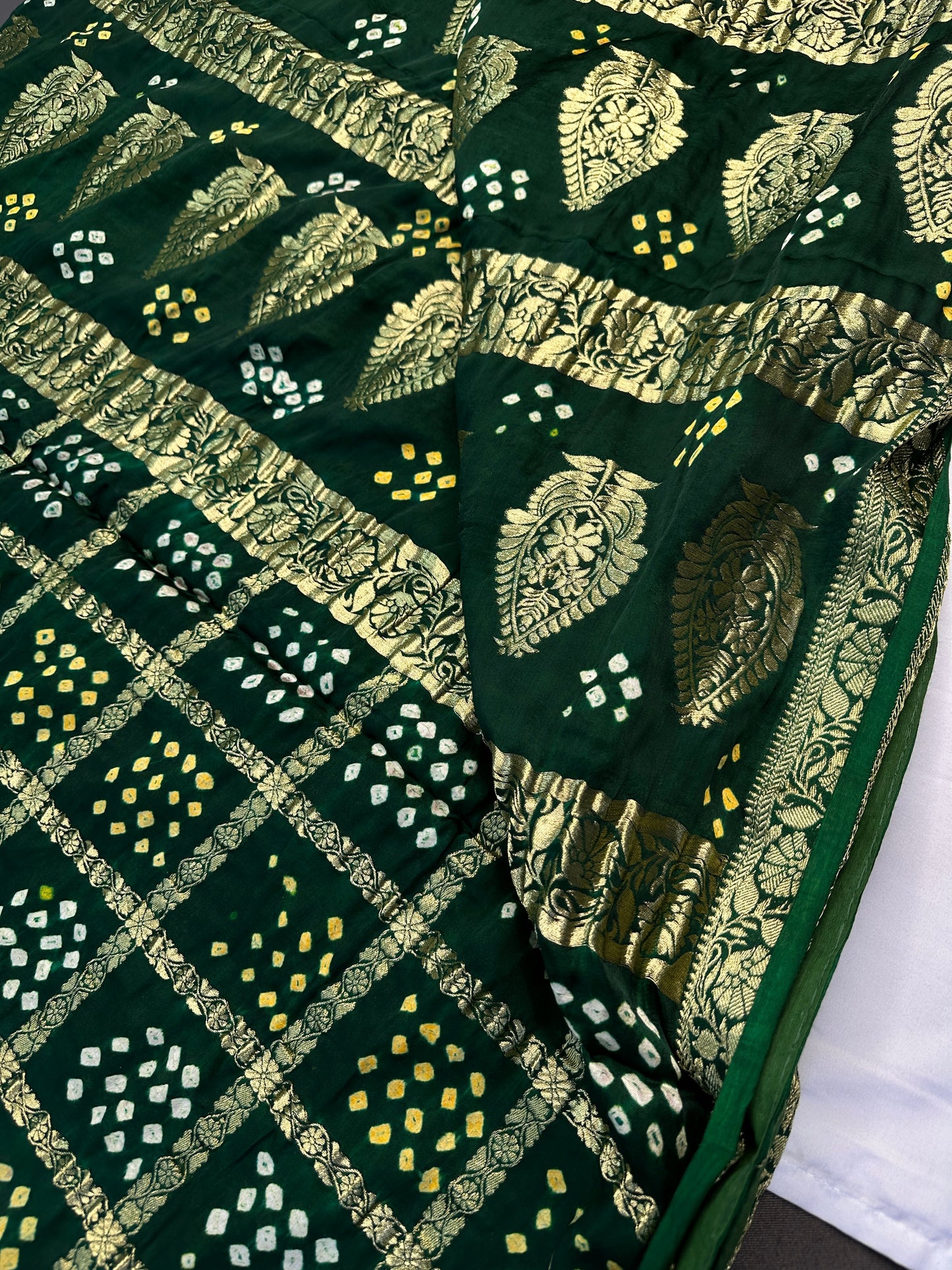 Bandhani Bhandej Gharchola Modal Silk Saree - 