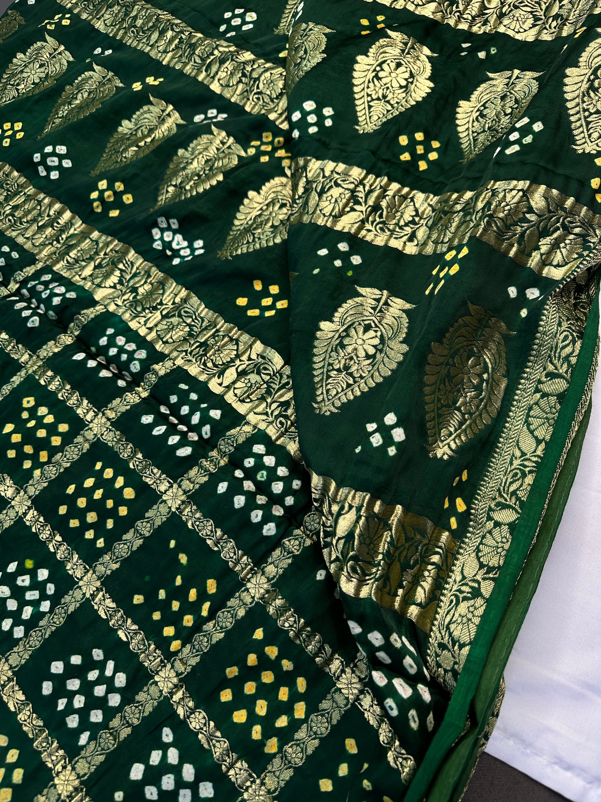 Bandhani Bhandej Gharchola Modal Silk Saree - 