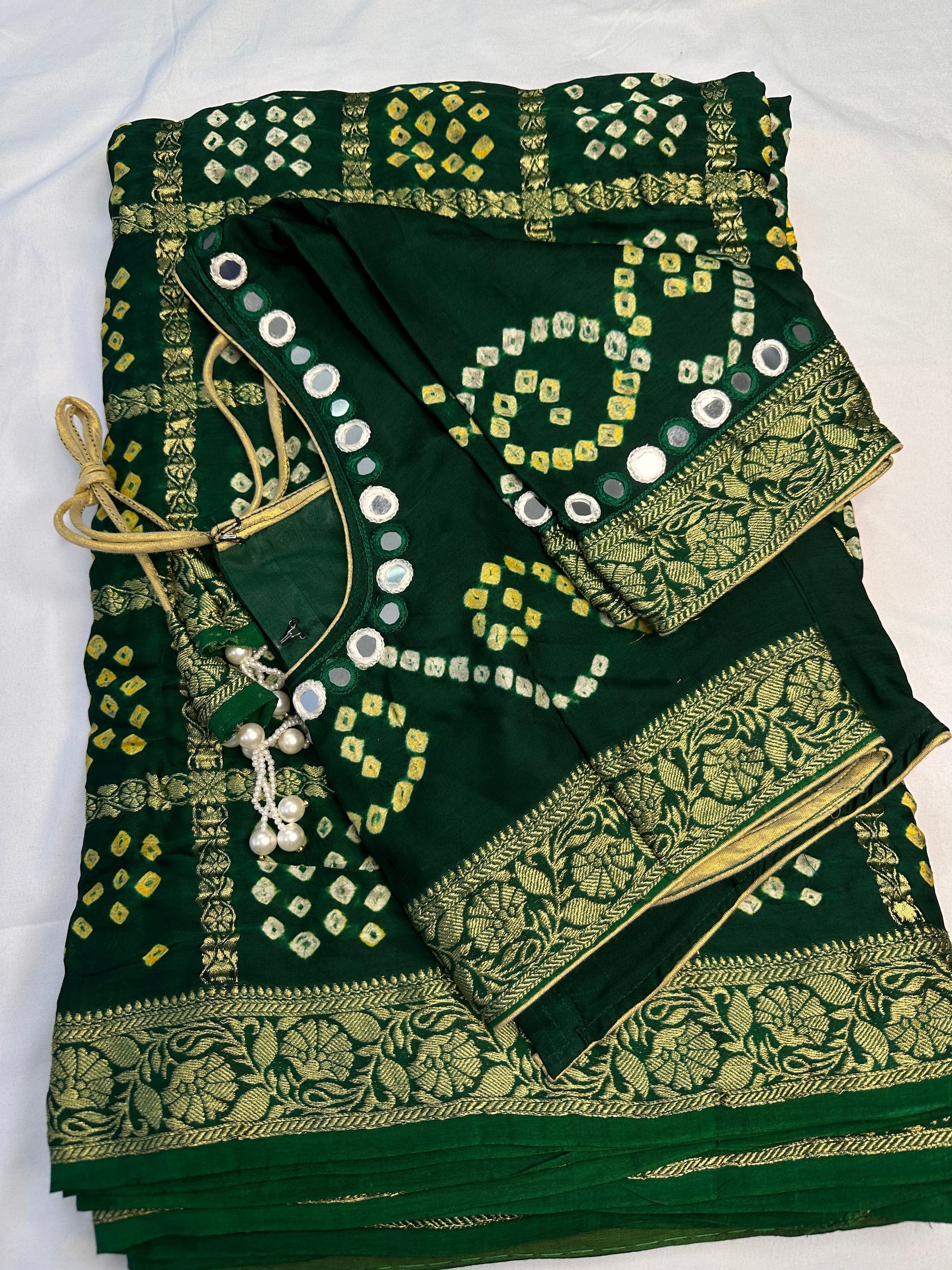 Bandhani Bhandej Gharchola Modal Silk Saree - 