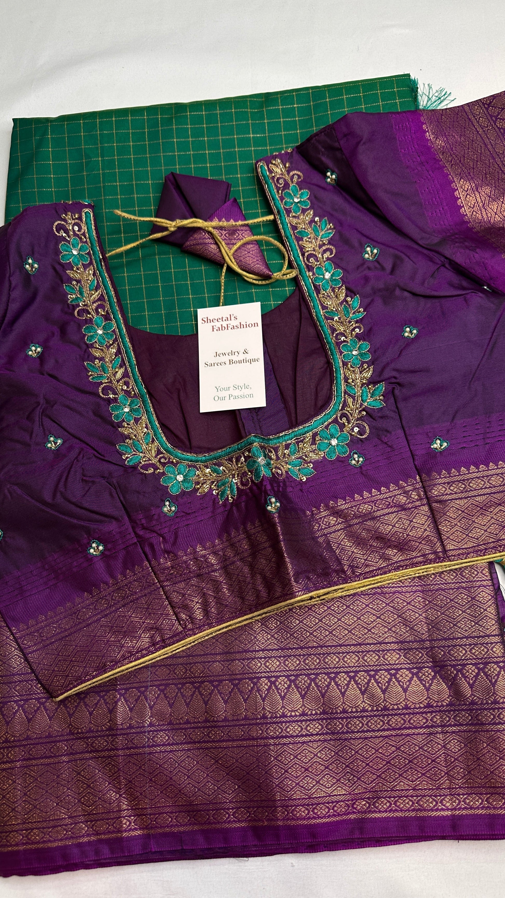 Semi Gadwal Silk Green Saree - 