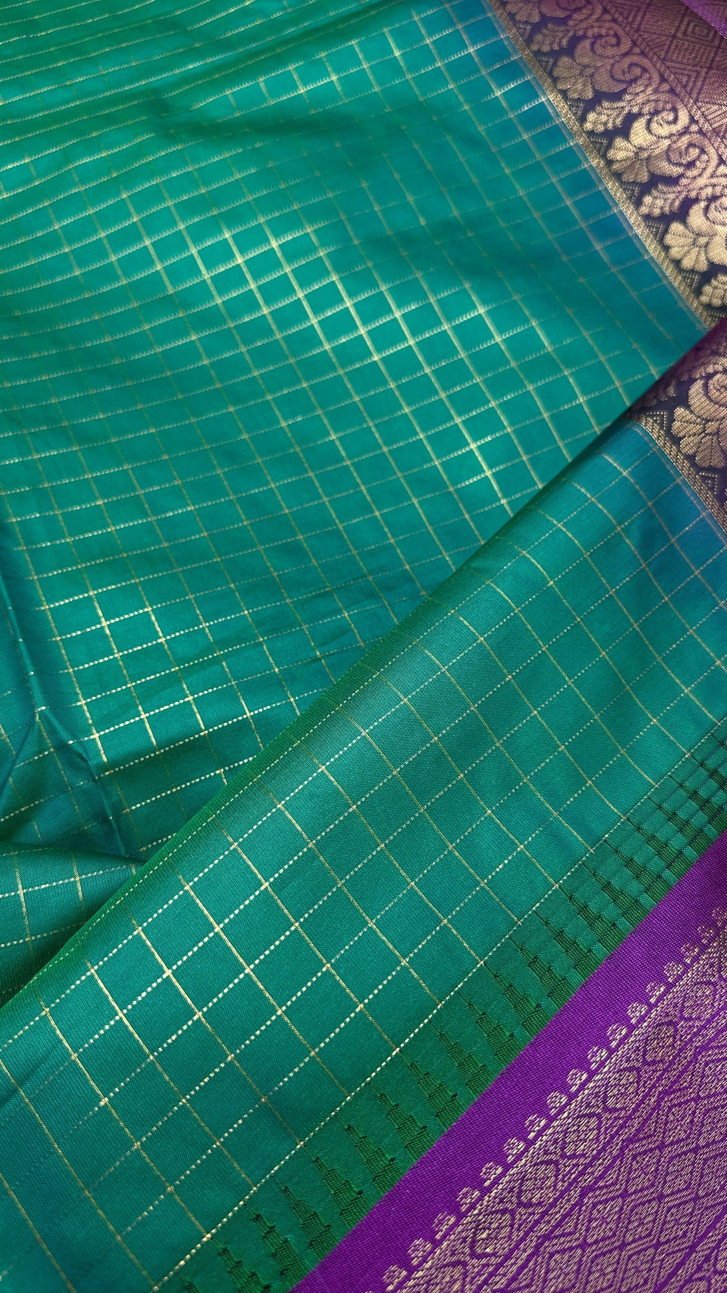 Semi Gadwal Silk Green Saree - 