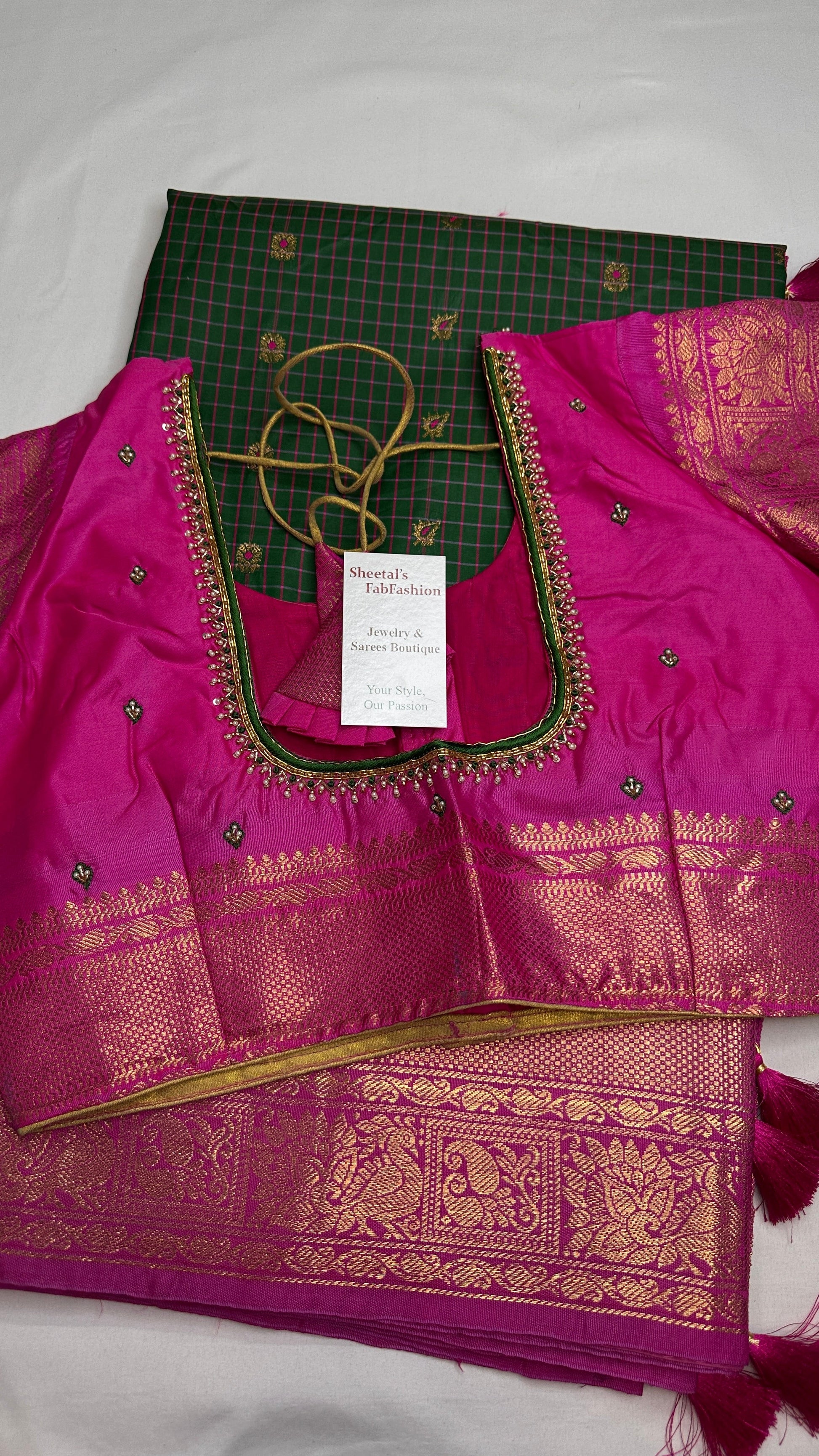 Check Semi Gadwal Silk Green Pink Saree - 