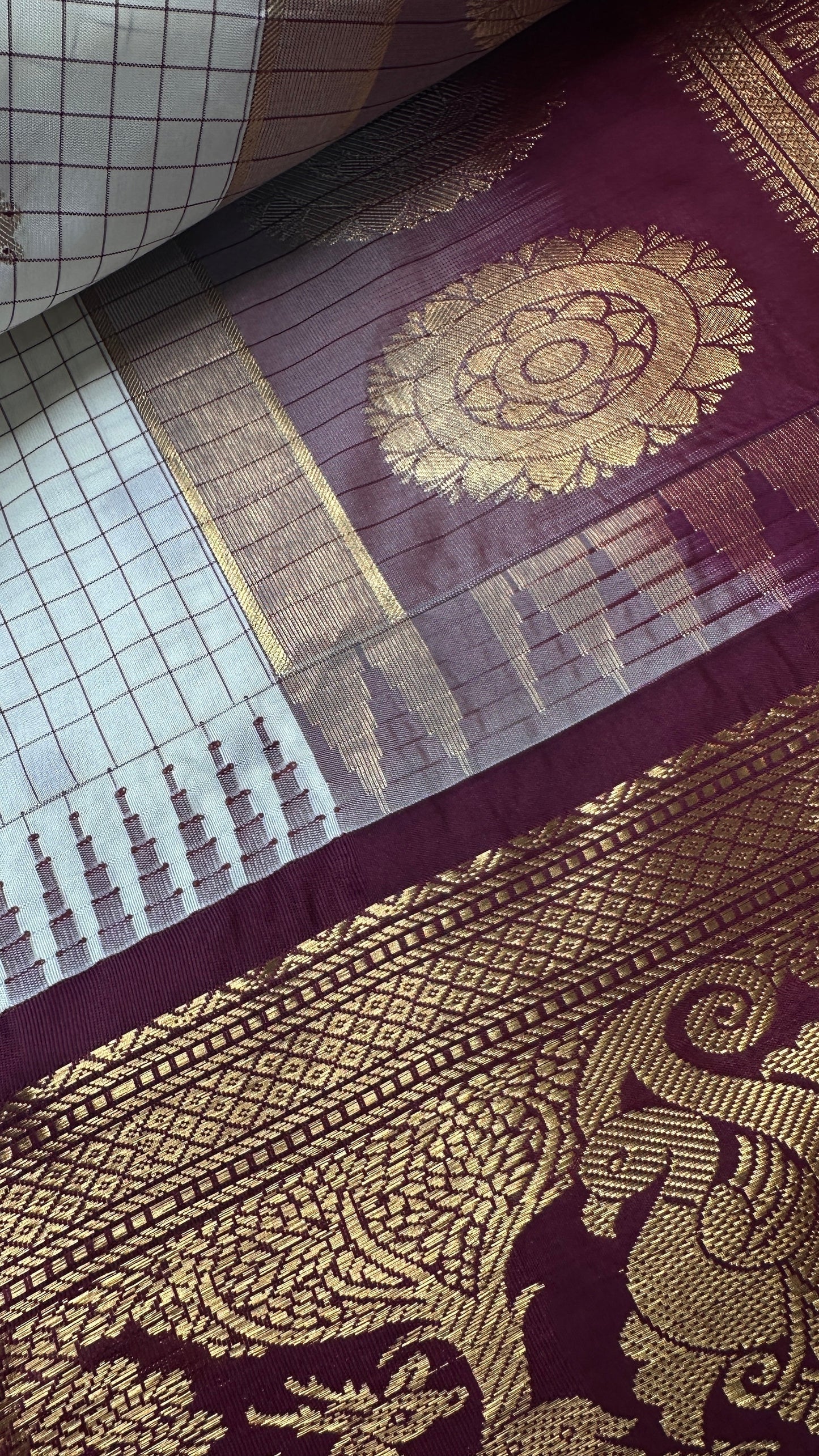 Check Semi Gadwal Silk Half White Maroon Saree - 