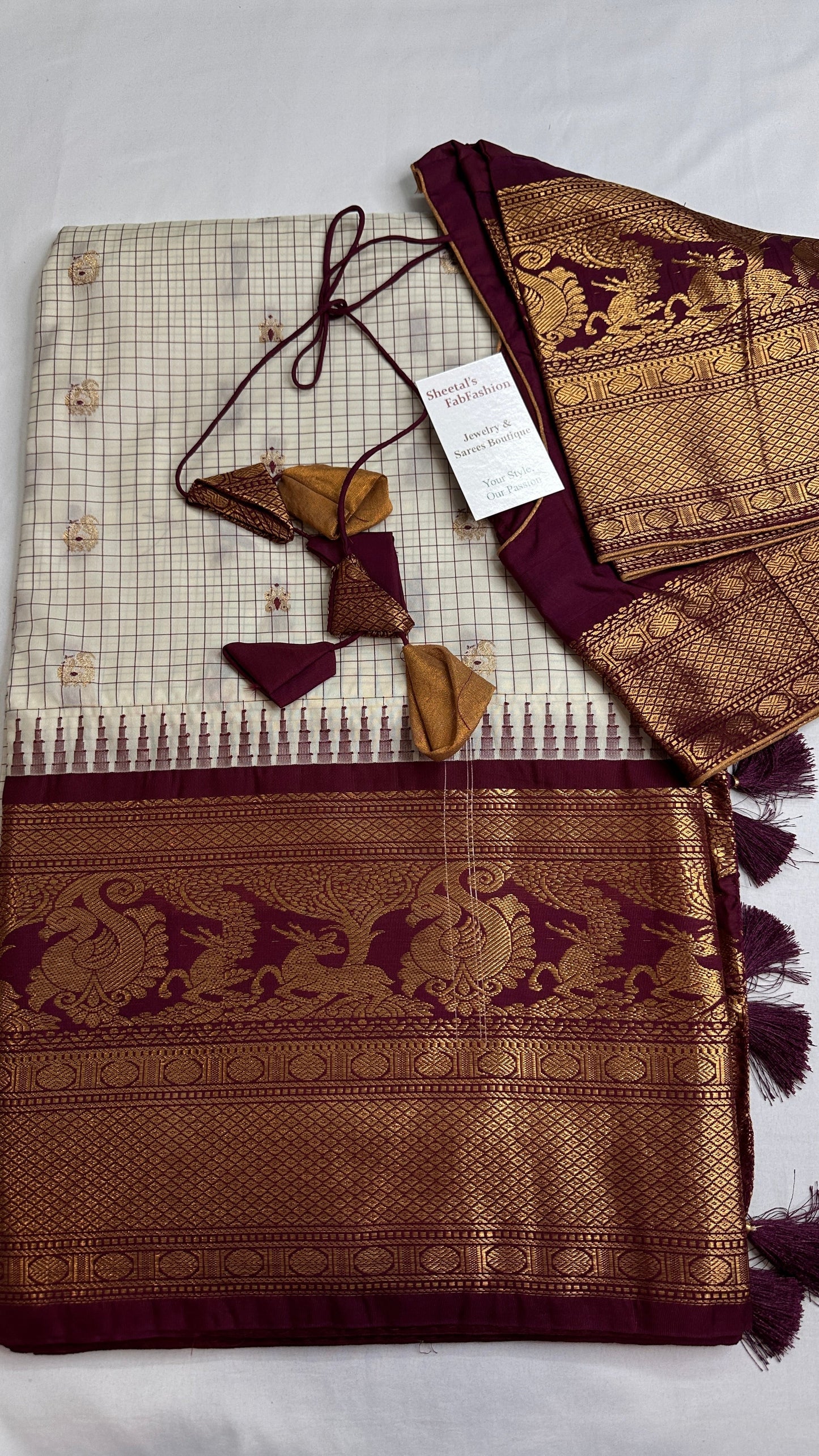 Check Semi Gadwal Silk Half White Maroon Saree - 