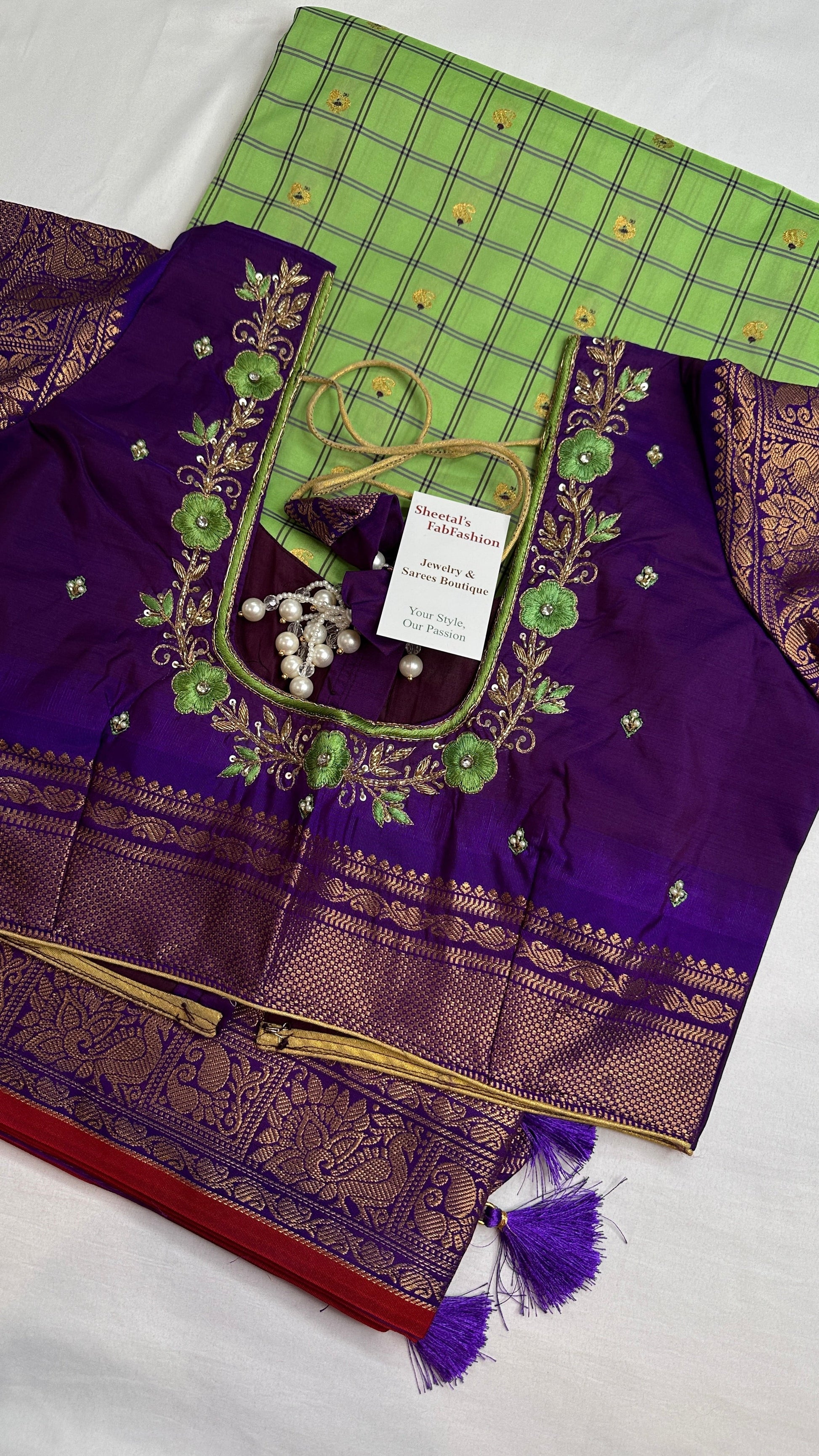 Green Check Semi Gadwal Silk  Saree - 