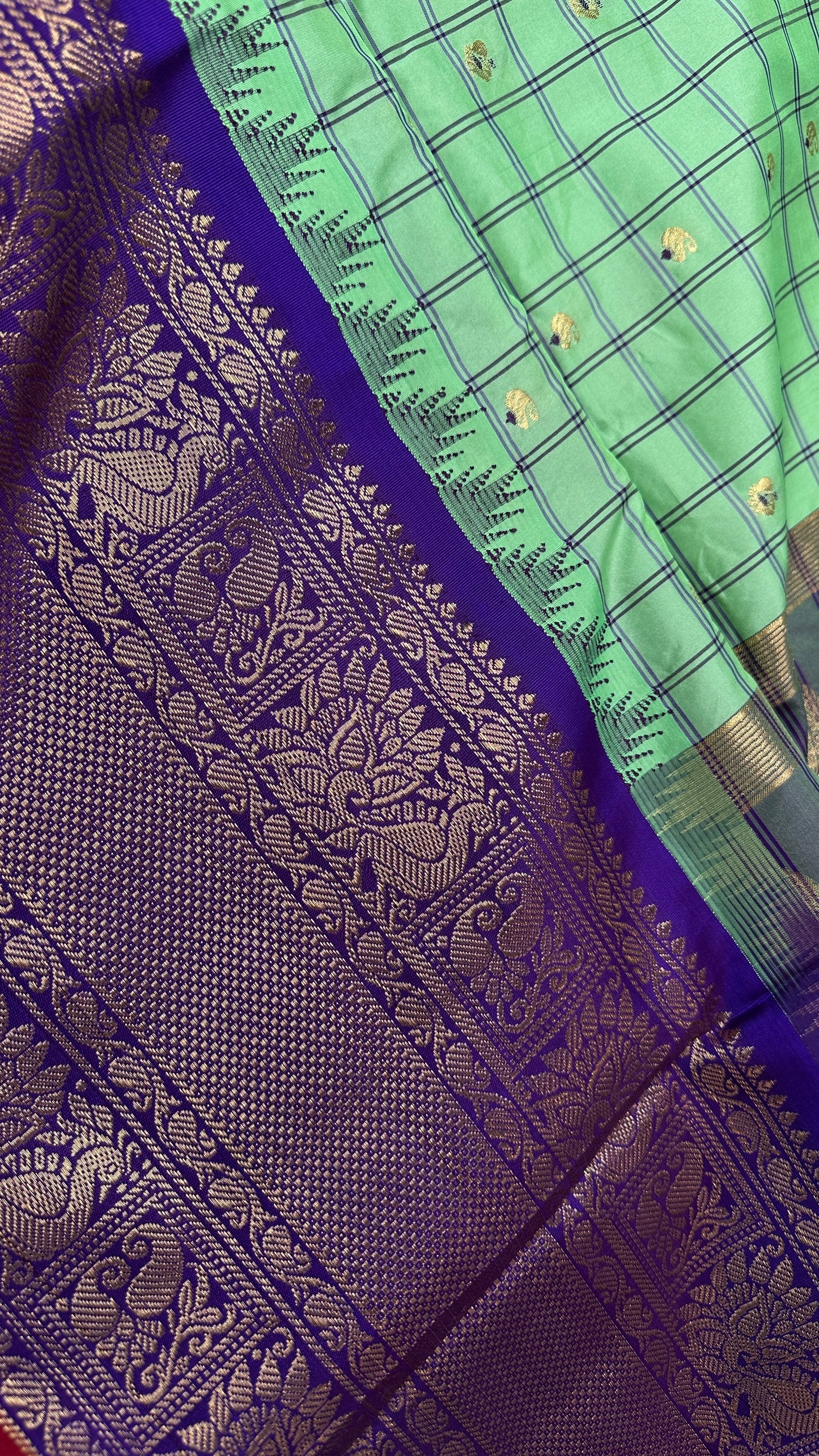 Green Check Semi Gadwal Silk  Saree - 