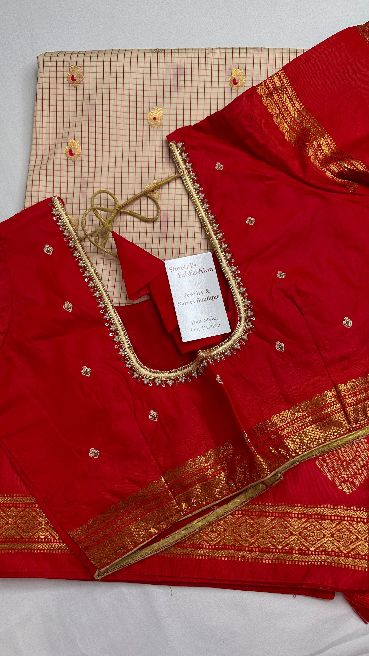 Cream Red Semi Gadwal Silk Saree - 