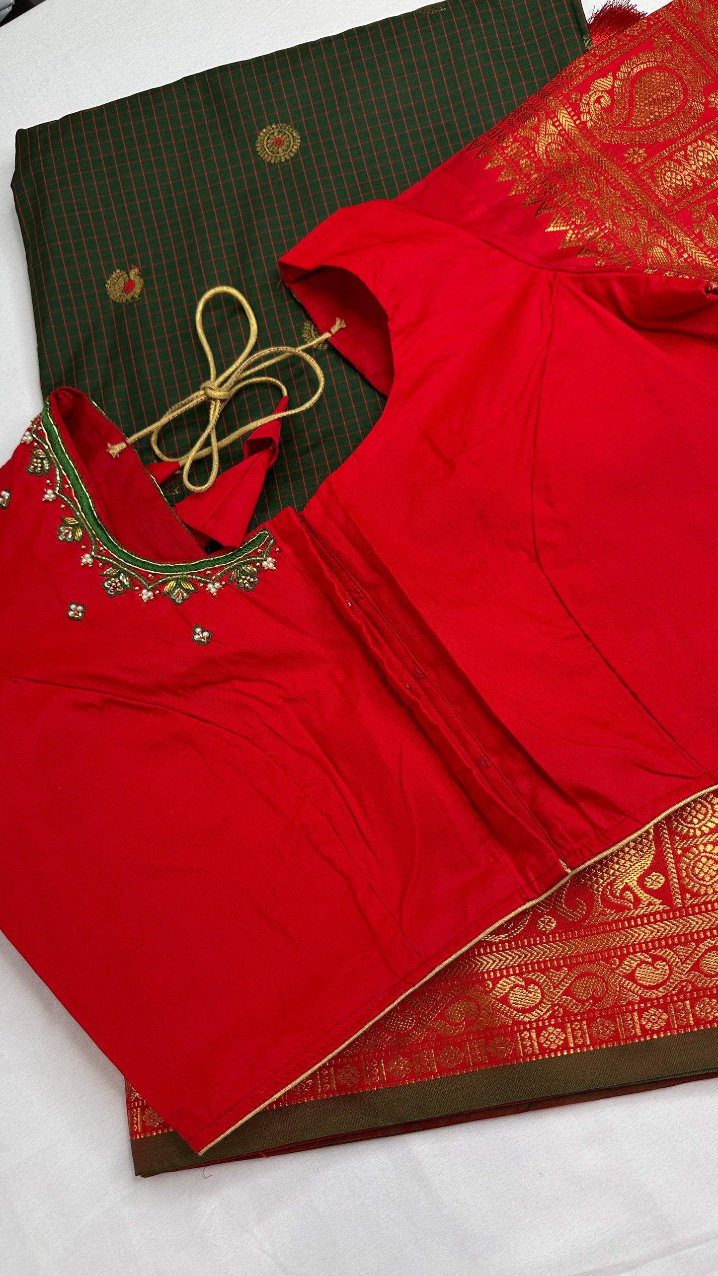 Green Red Check Semi Gadwal Silk  Saree - 