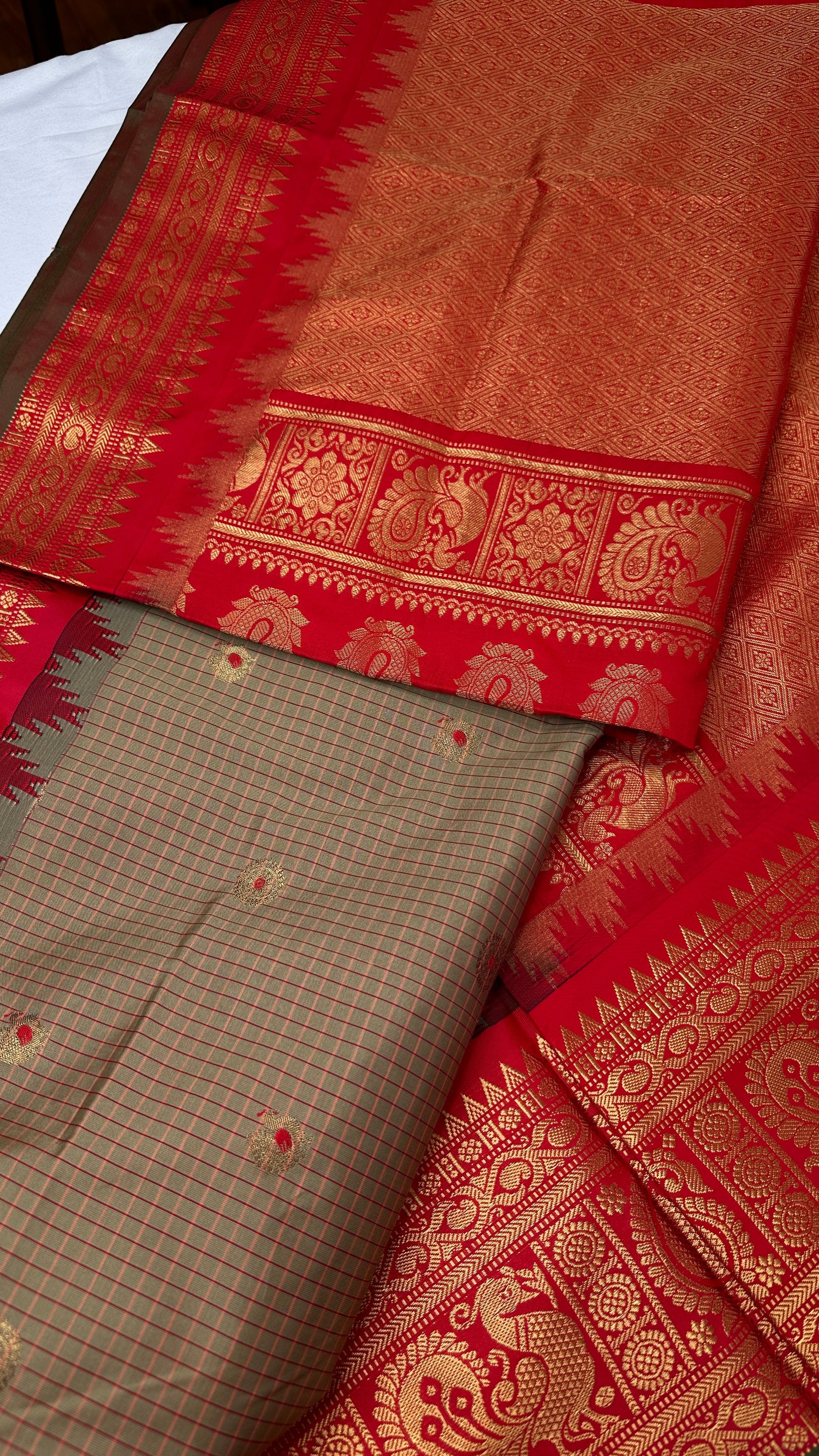 Green Red Check Semi Gadwal Silk  Saree - 