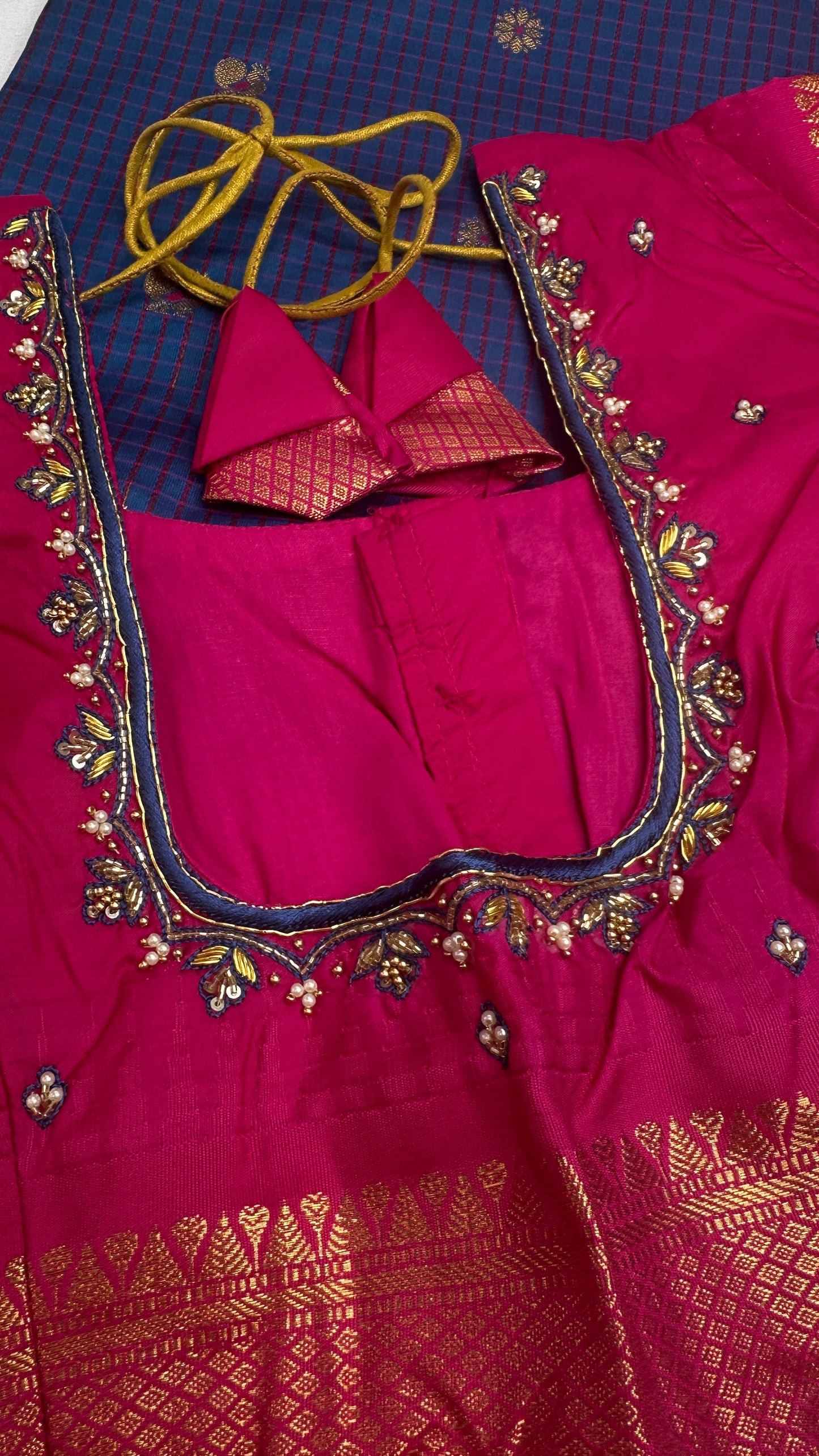 Blue Pink Check Semi Gadwal Silk  Saree - 